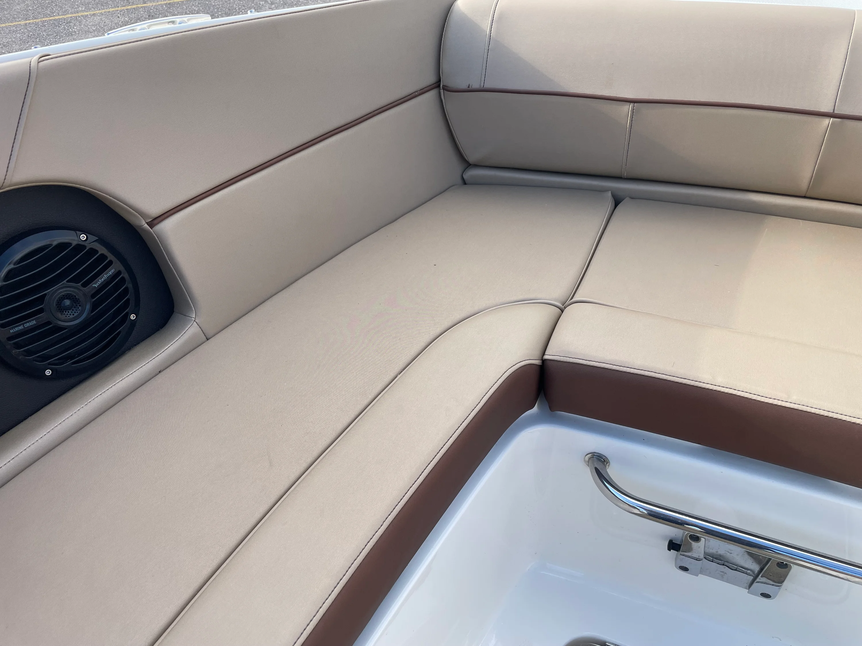 2017 Sea Ray 240 SUNDECK Image Thumbnail #13