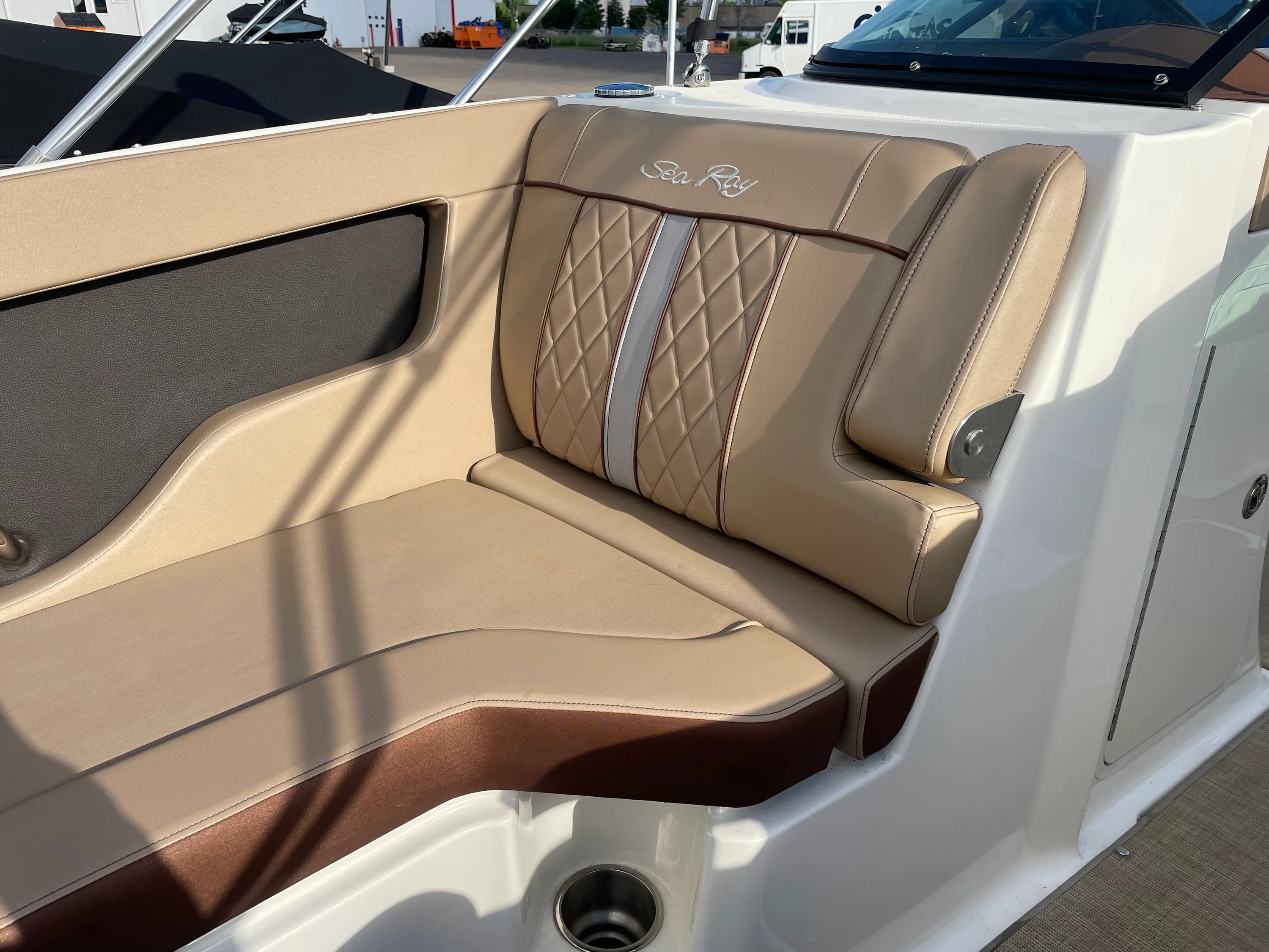 2017 Sea Ray 240 SUNDECK Image Thumbnail #18