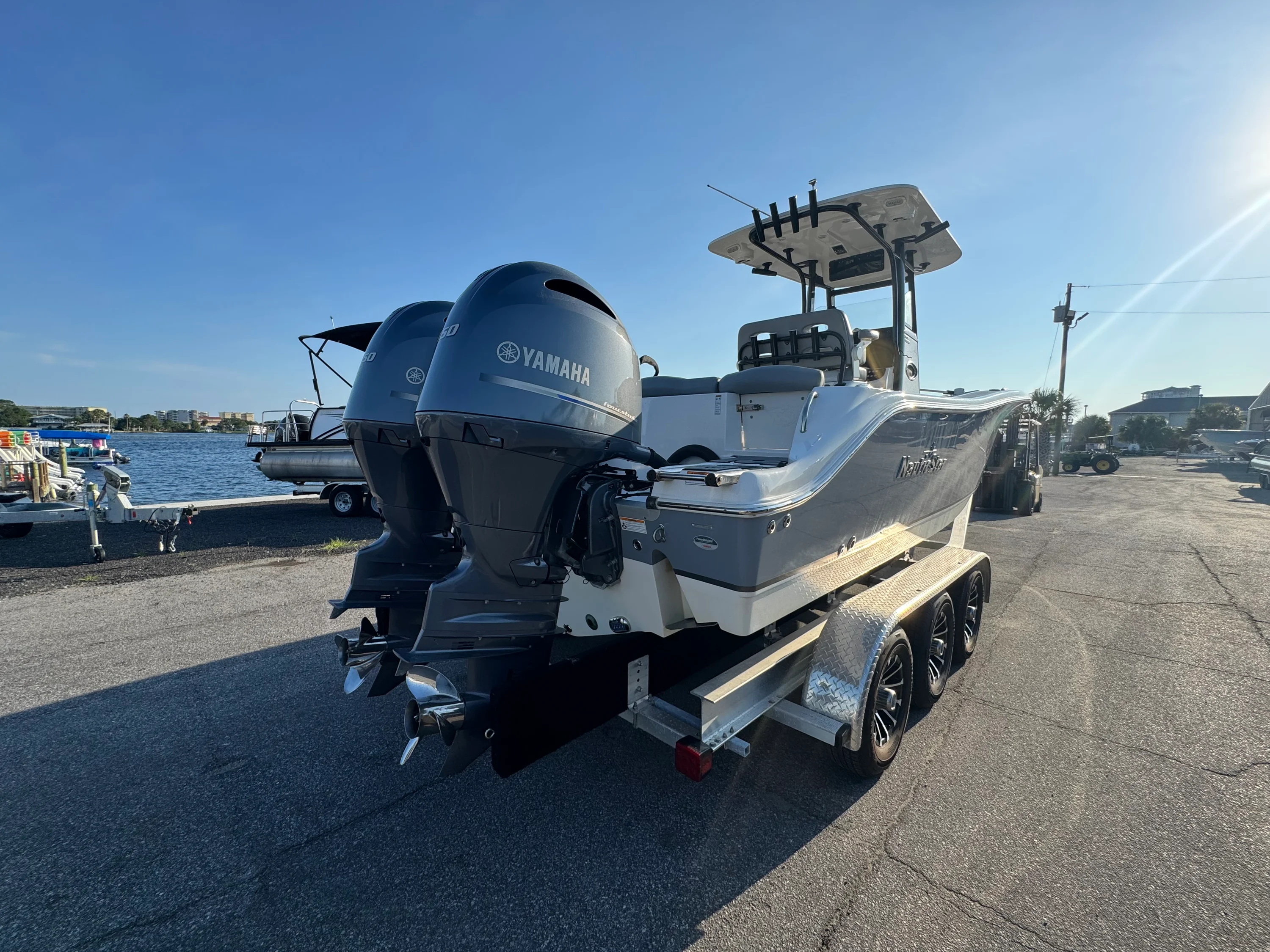 2022 NauticStar 2602 LEGACY Image Thumbnail #2