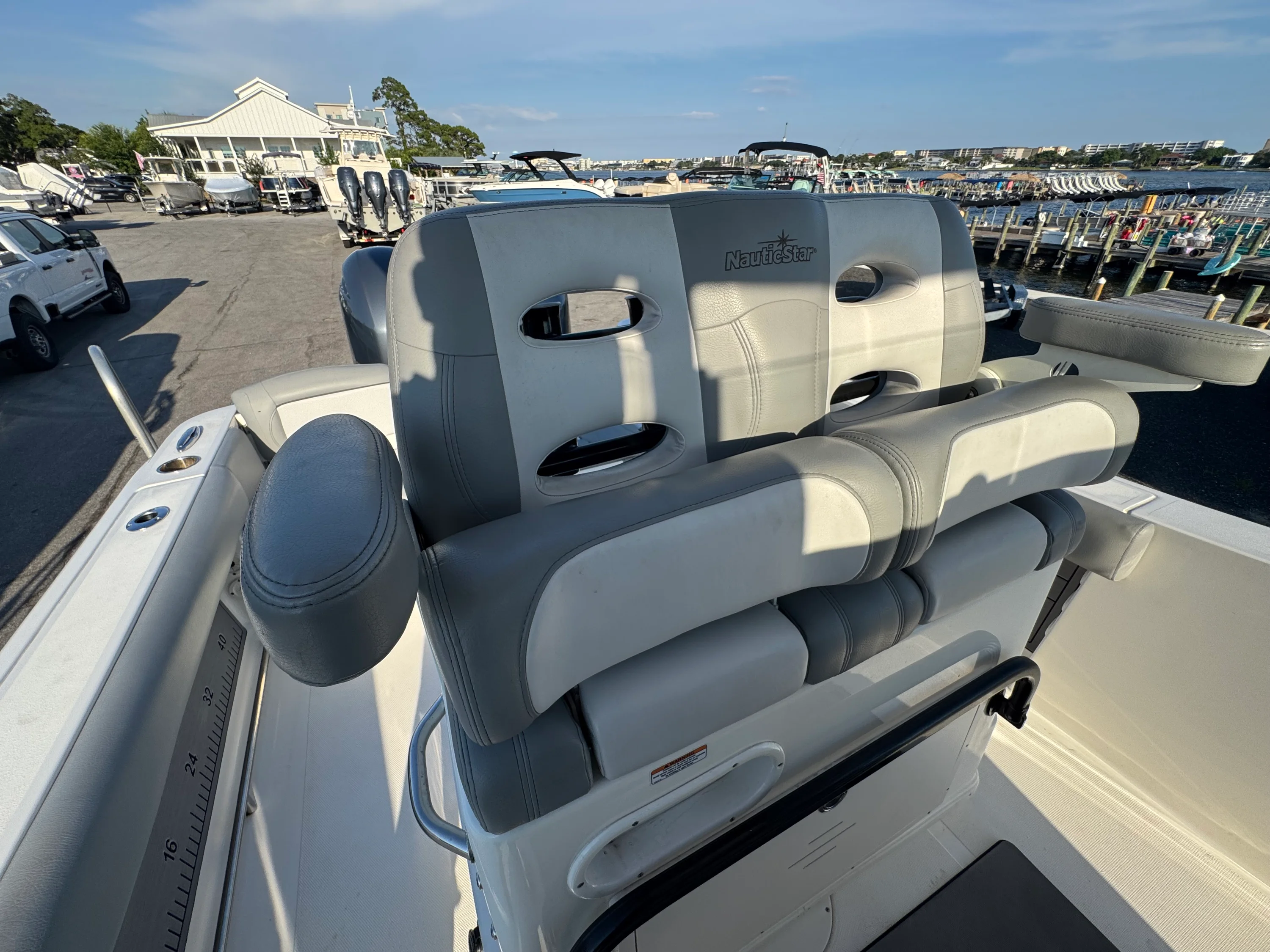 2022 NauticStar 2602 LEGACY Image Thumbnail #17