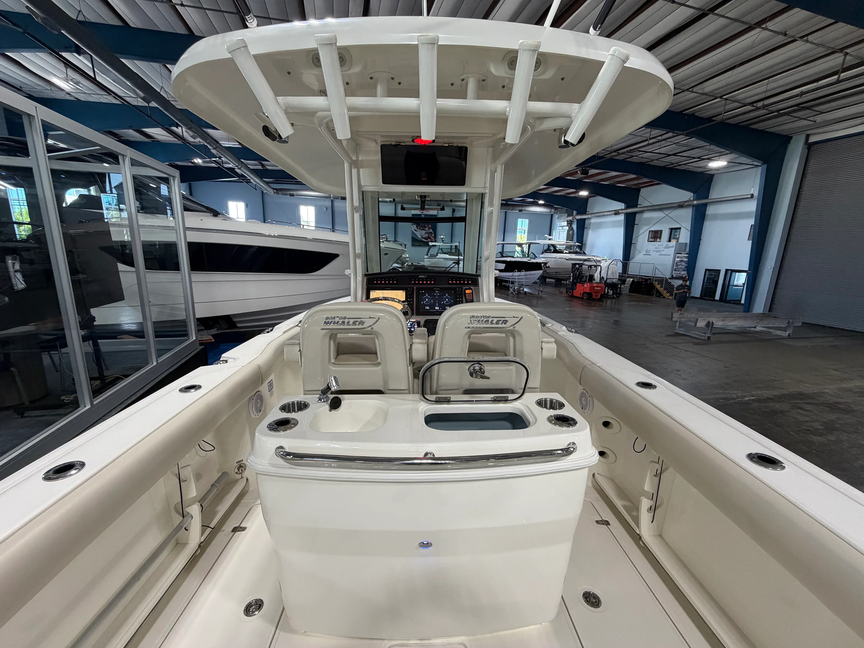 2017 Boston Whaler 280 OUTRAGE Image Thumbnail #14
