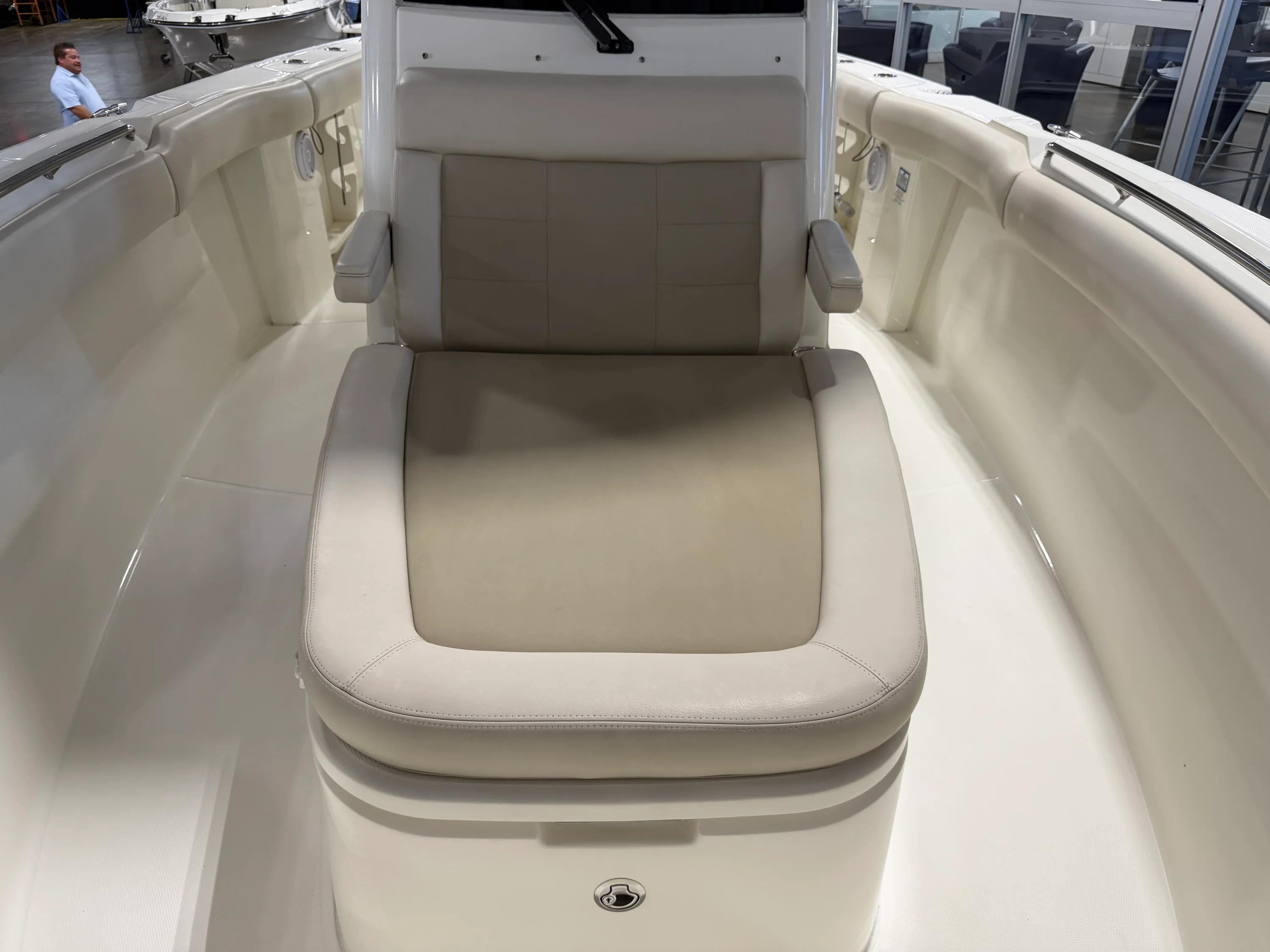 2017 Boston Whaler 280 OUTRAGE Image Thumbnail #41