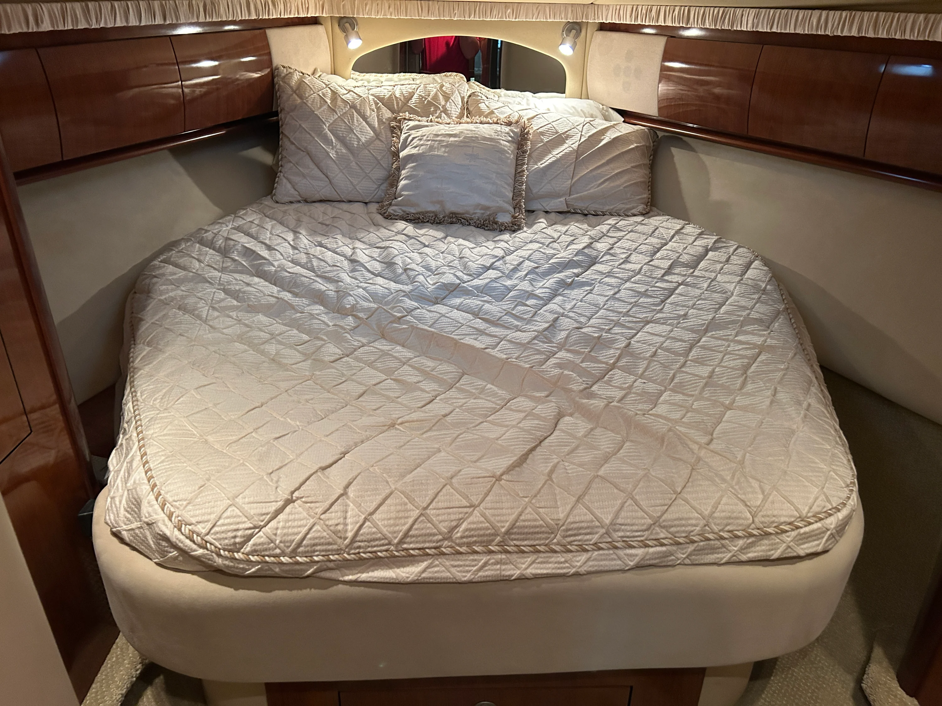 2004 Sea Ray 420 DA Image Thumbnail #16