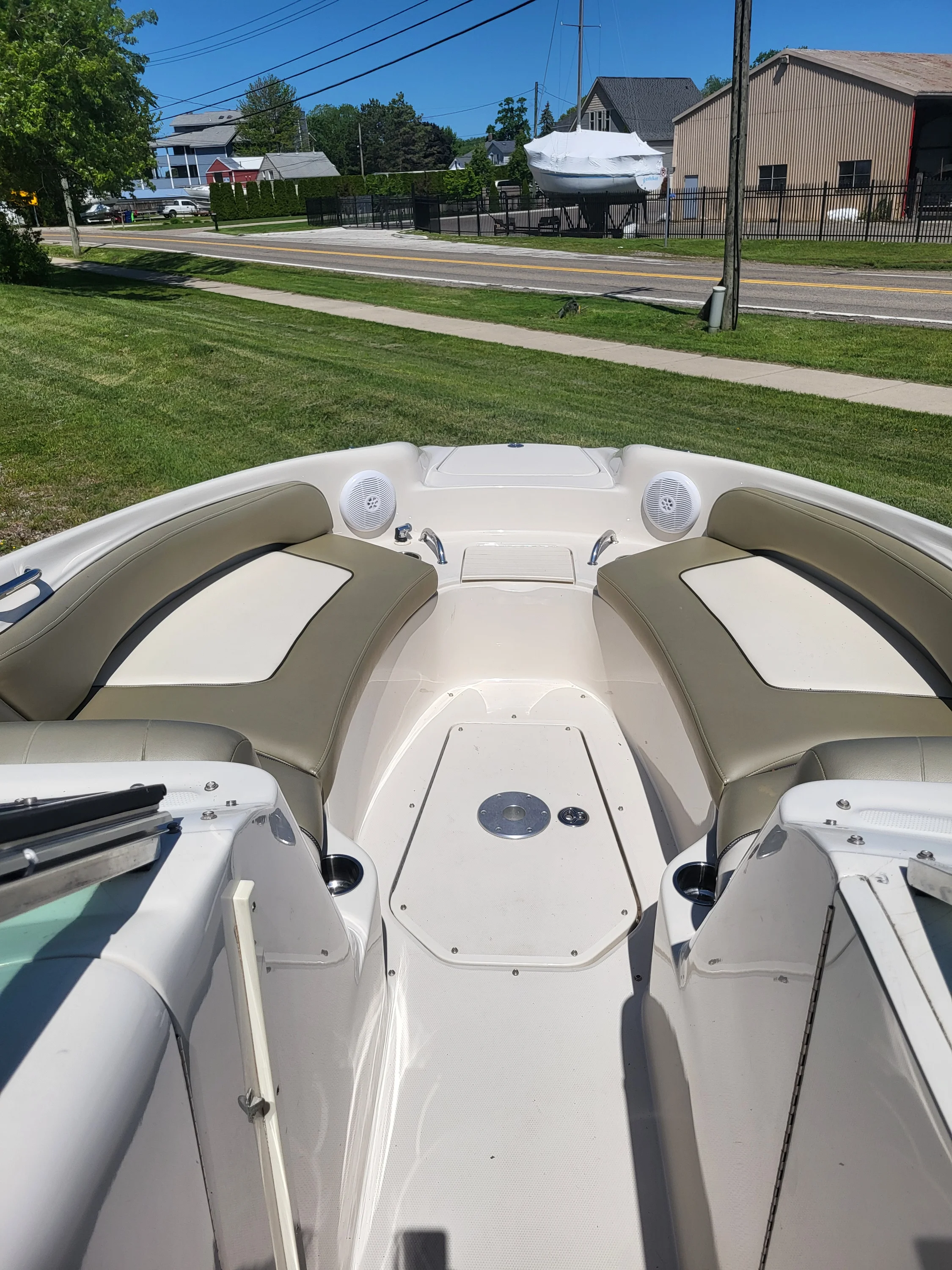 2005 Sea Ray SUNDECK Image Thumbnail #9