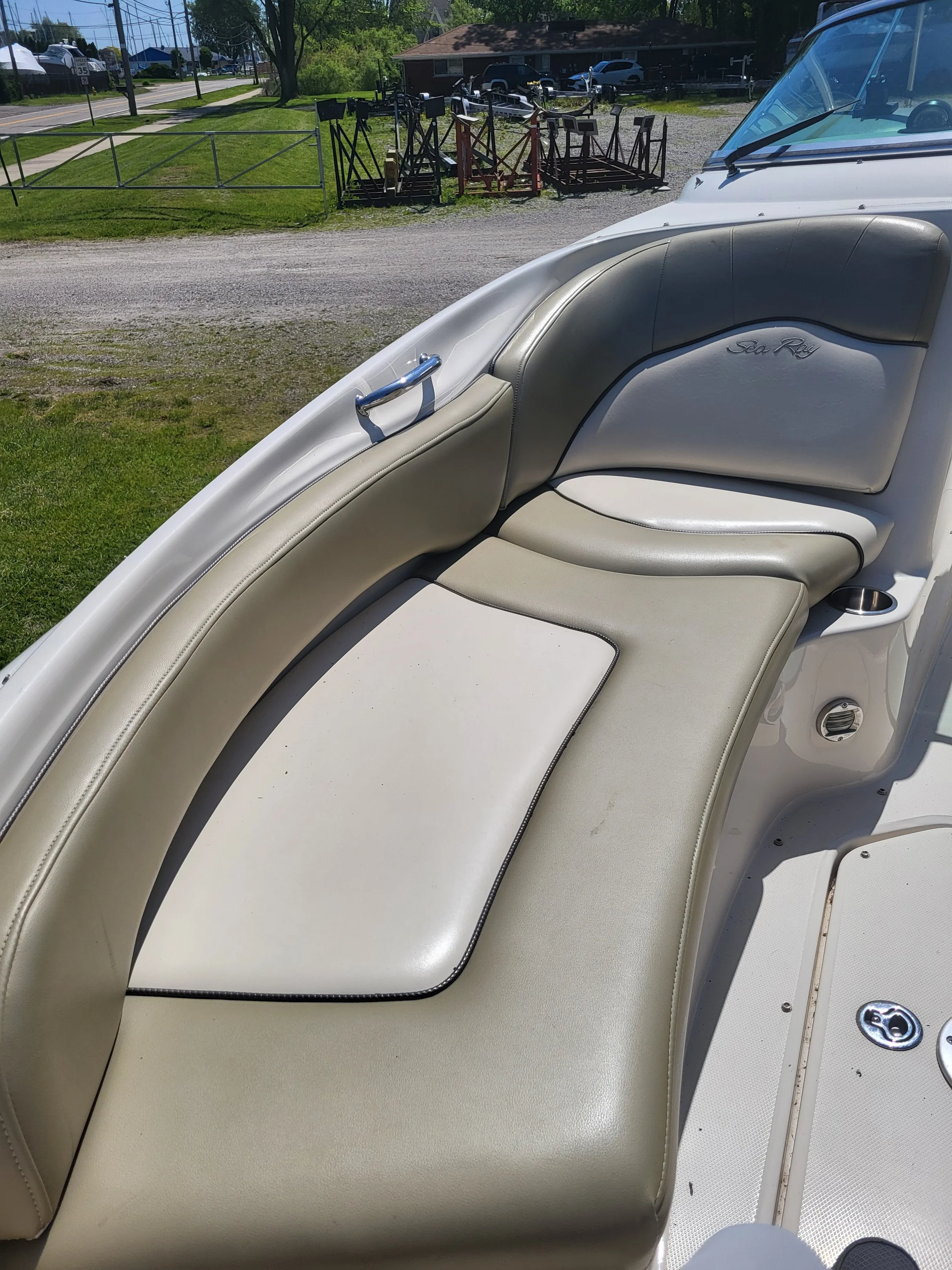 2005 Sea Ray SUNDECK Image Thumbnail #10