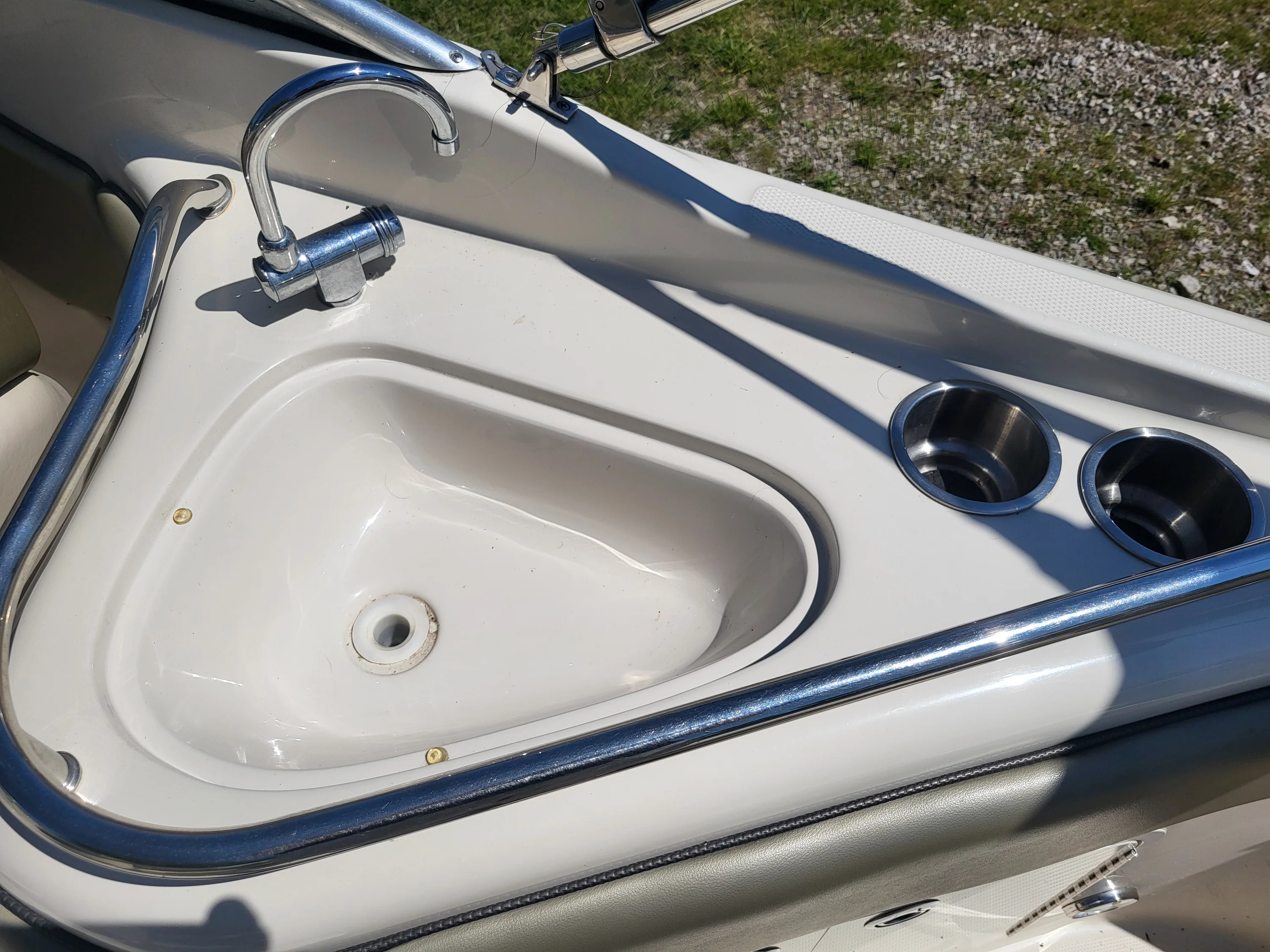 2005 Sea Ray SUNDECK Image Thumbnail #21