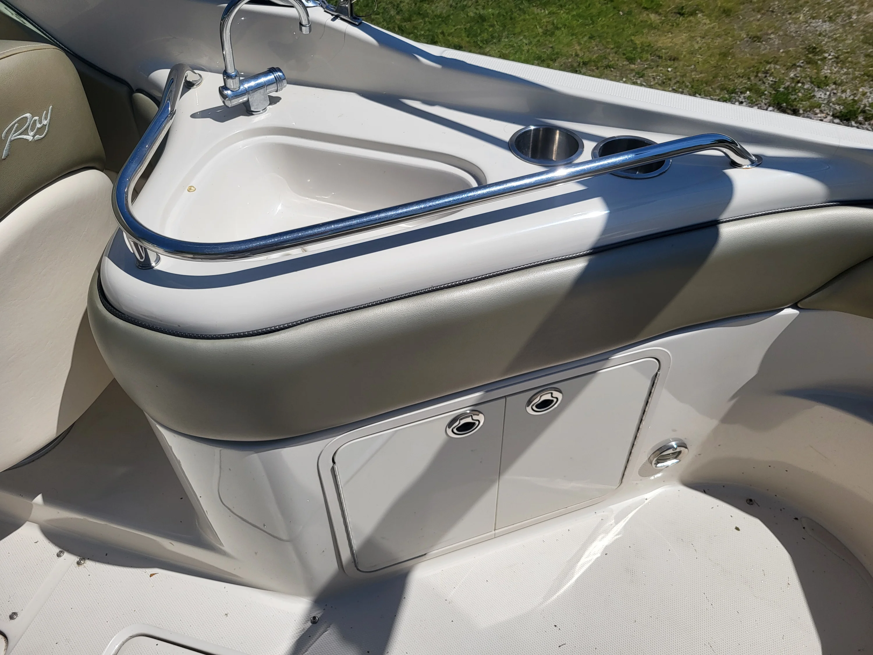 2005 Sea Ray SUNDECK Image Thumbnail #22