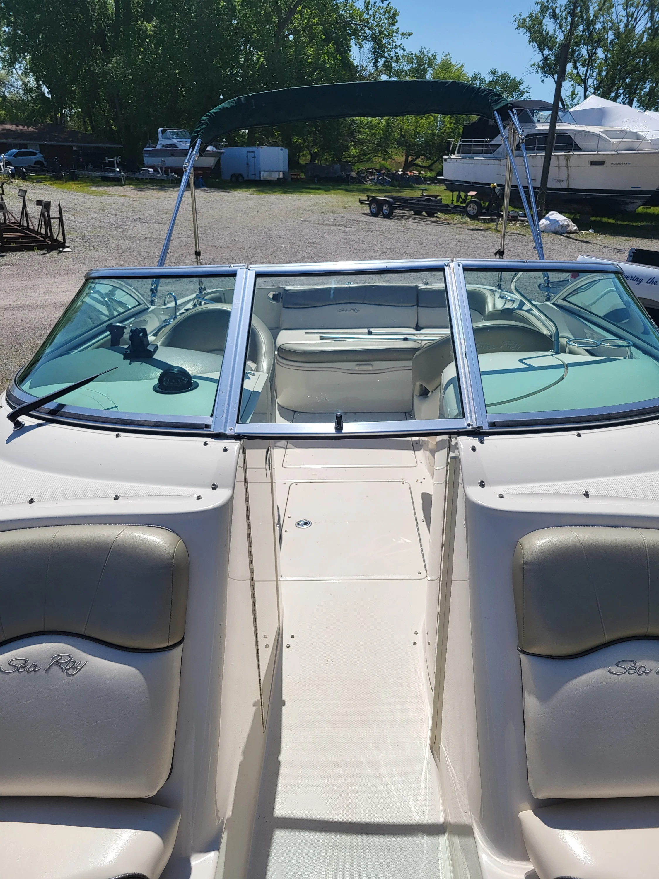 2005 Sea Ray SUNDECK Image Thumbnail #15
