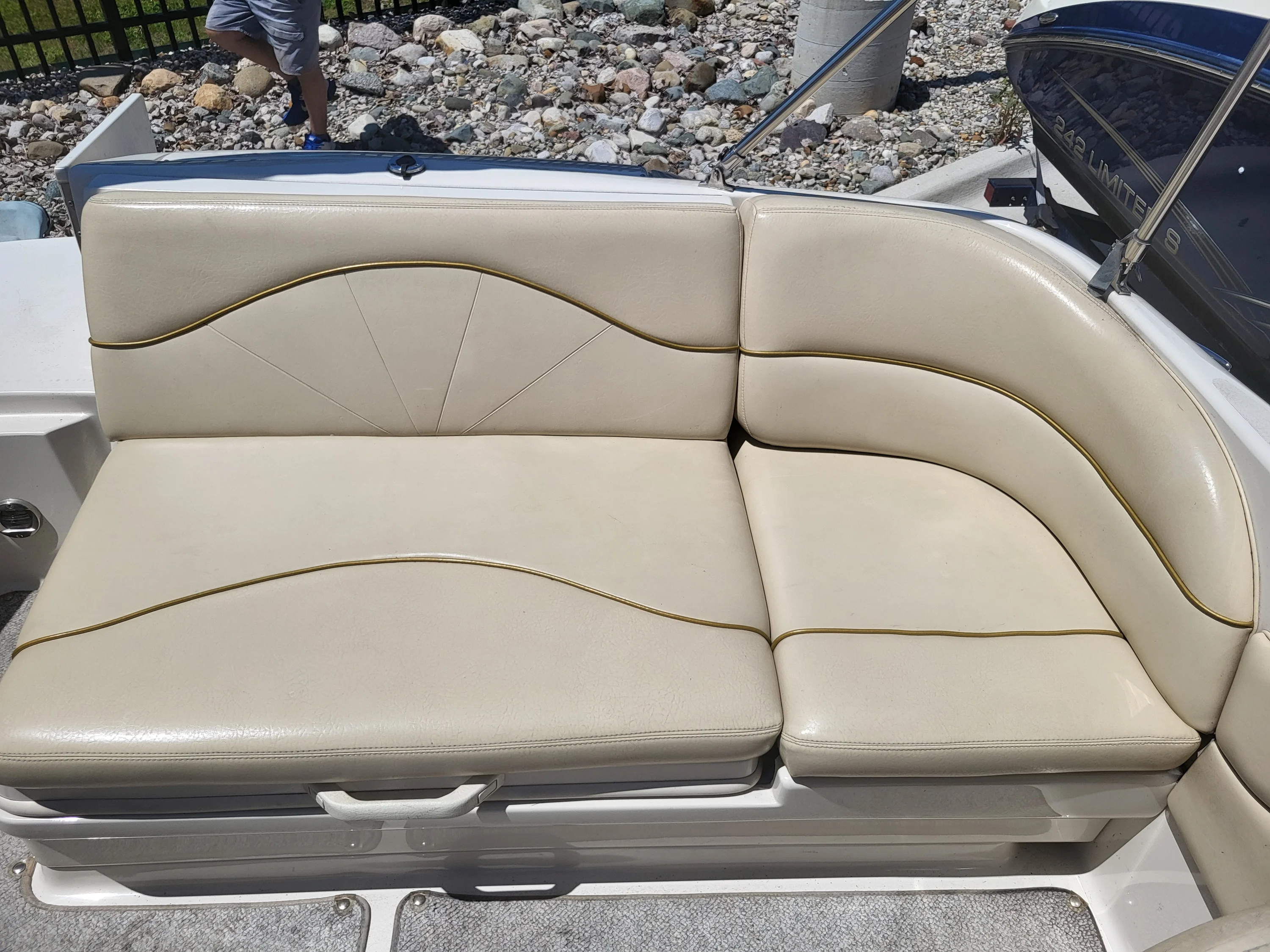 2002 Sea Ray SUNDECK Image Thumbnail #14