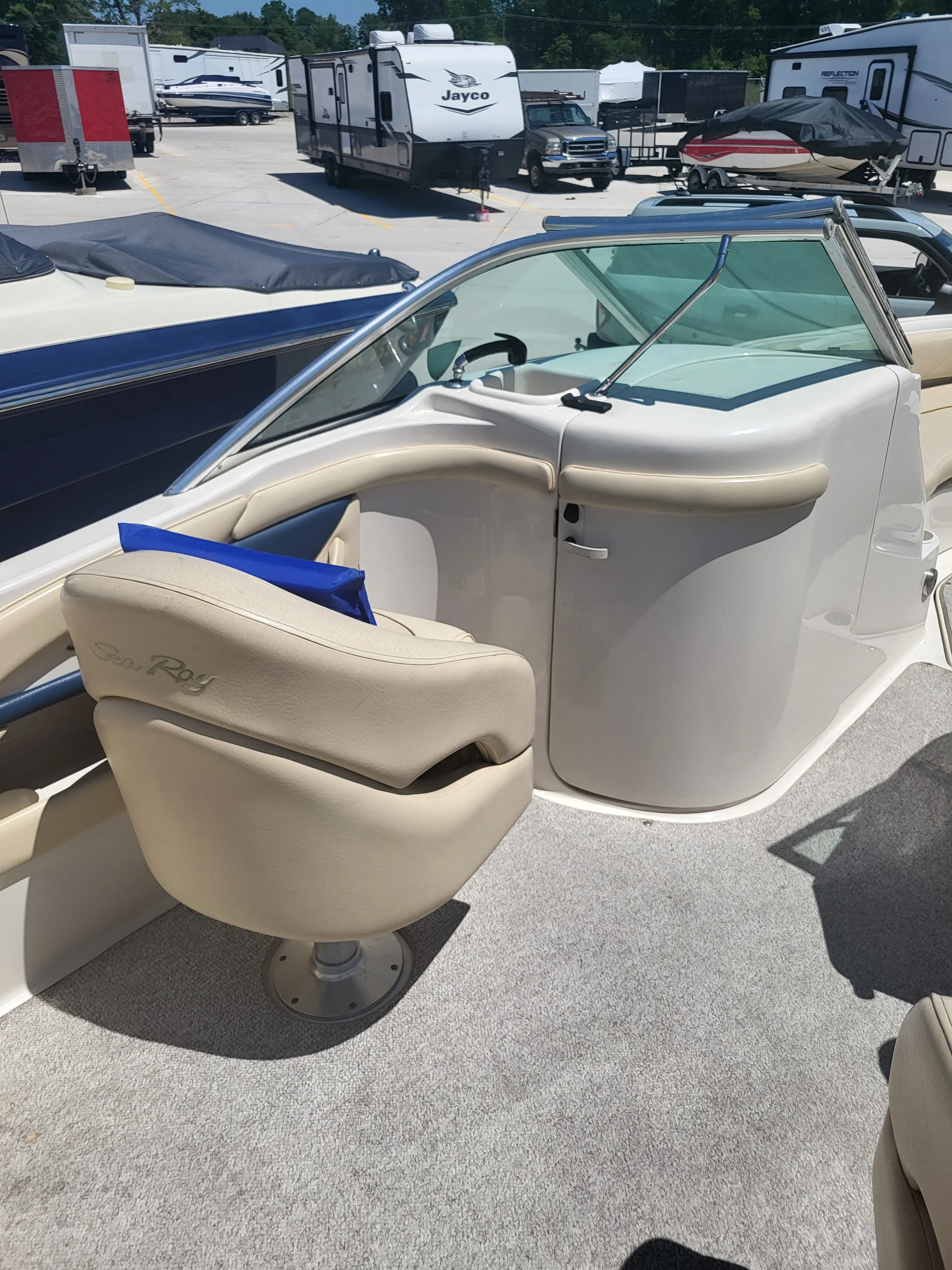 2002 Sea Ray SUNDECK Image Thumbnail #13