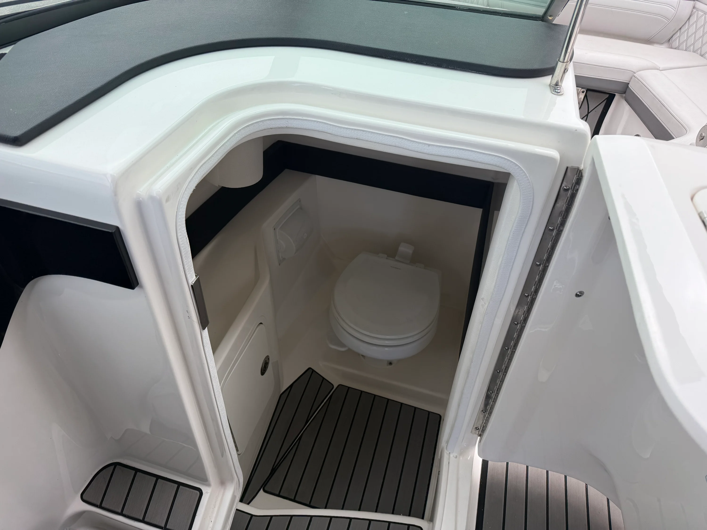 2024 Sea Ray 280 SLX Image Thumbnail #34