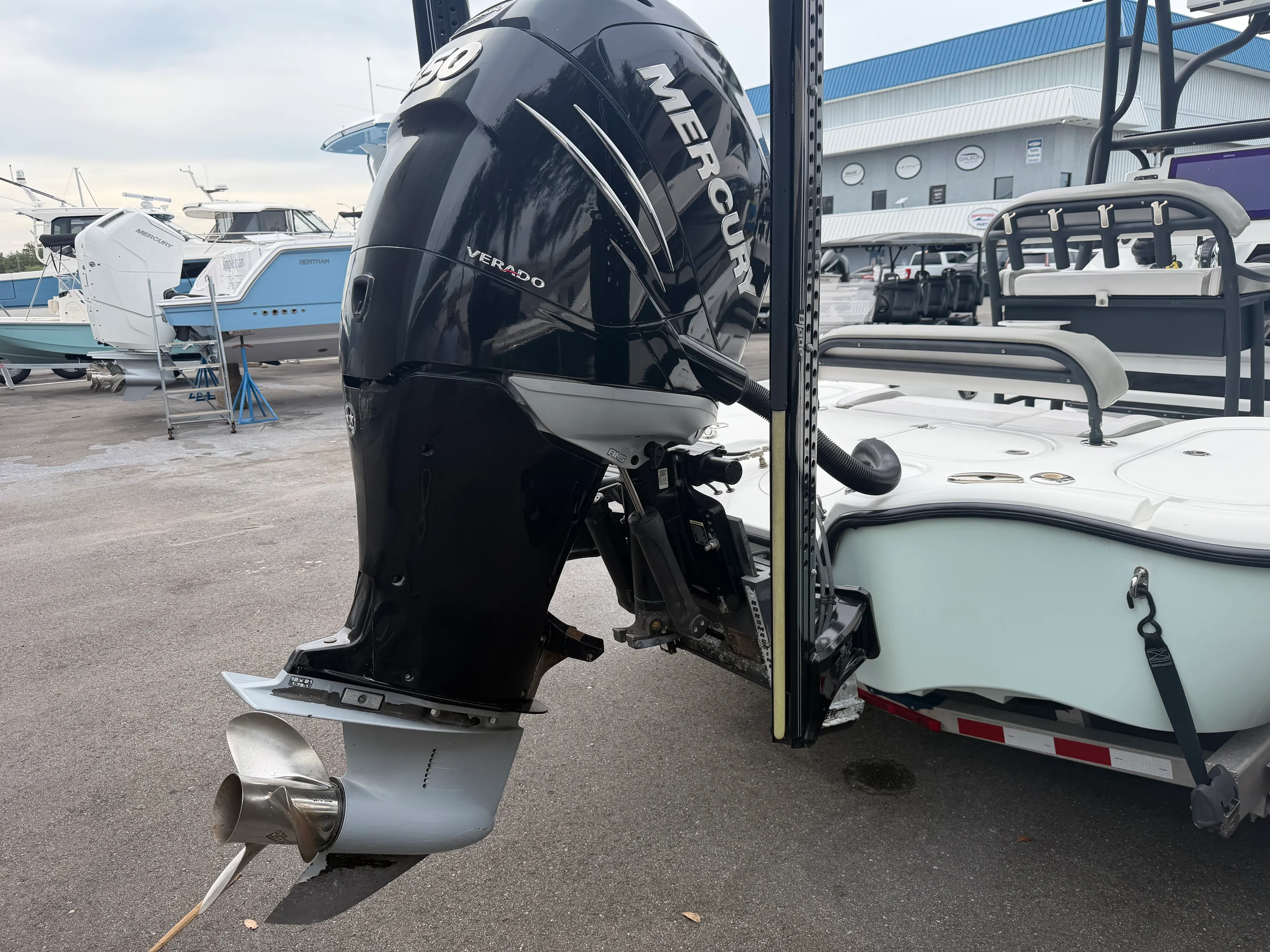 2019 Yellowfin 24CE Image Thumbnail #2