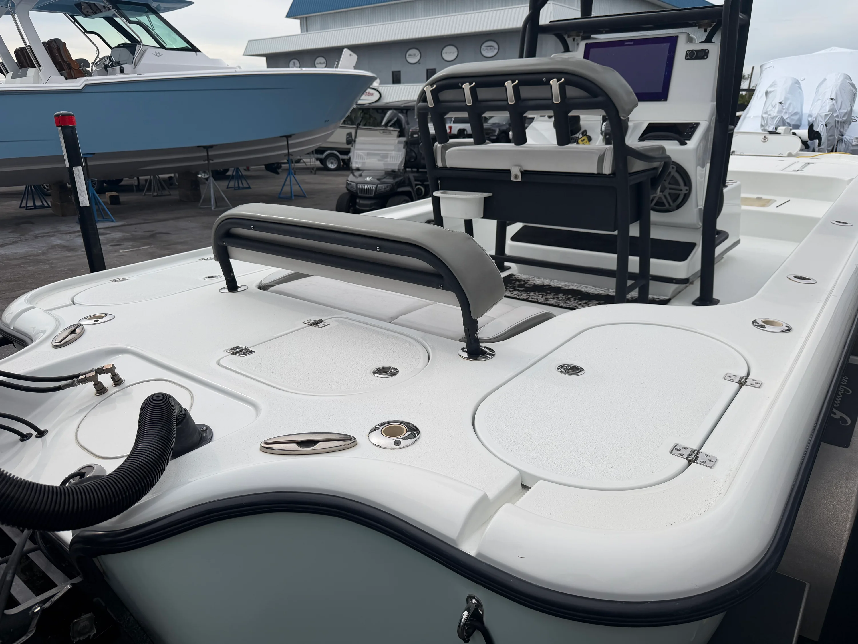 2019 Yellowfin 24CE Image Thumbnail #5