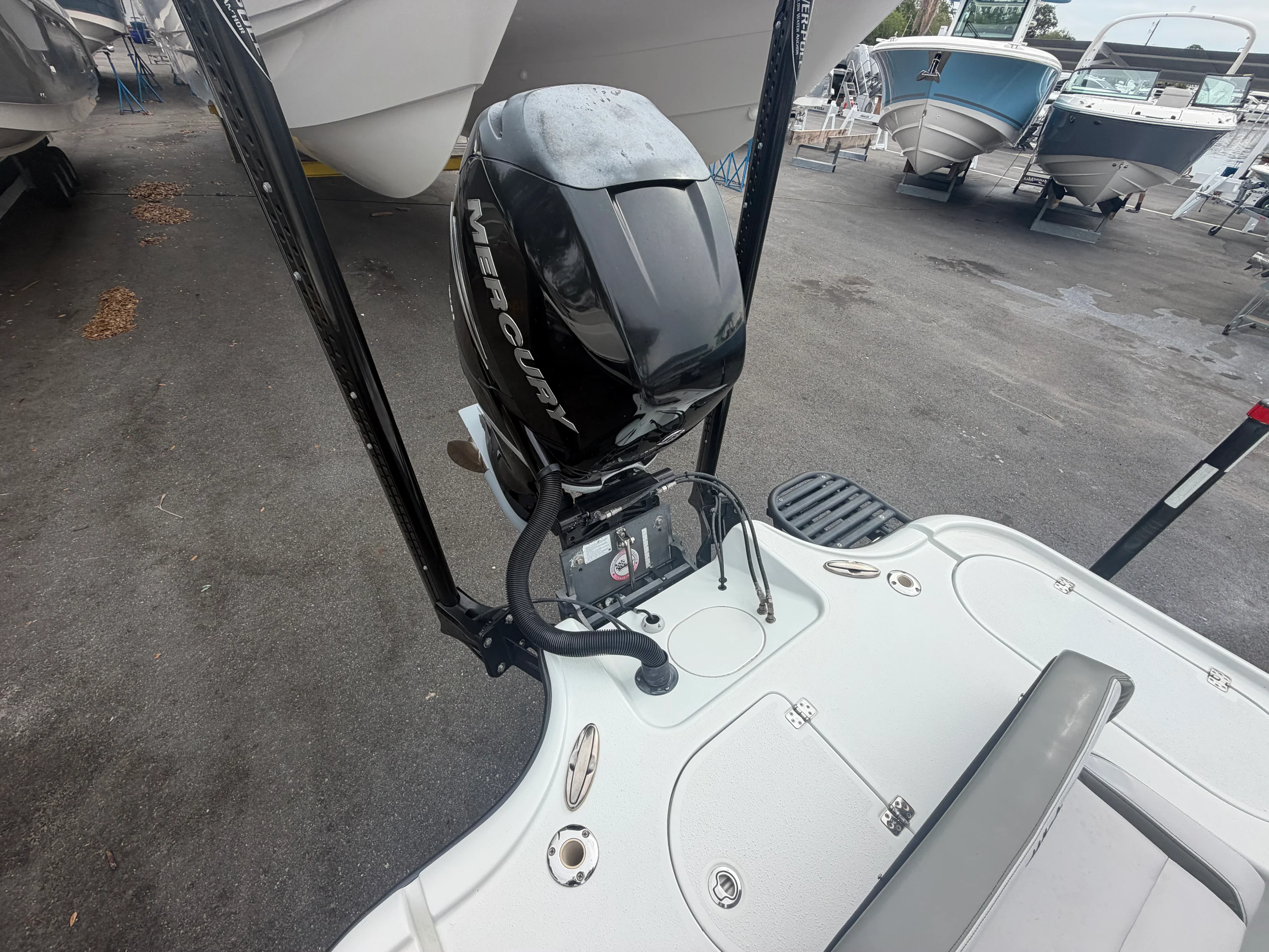 2019 Yellowfin 24CE Image Thumbnail #9