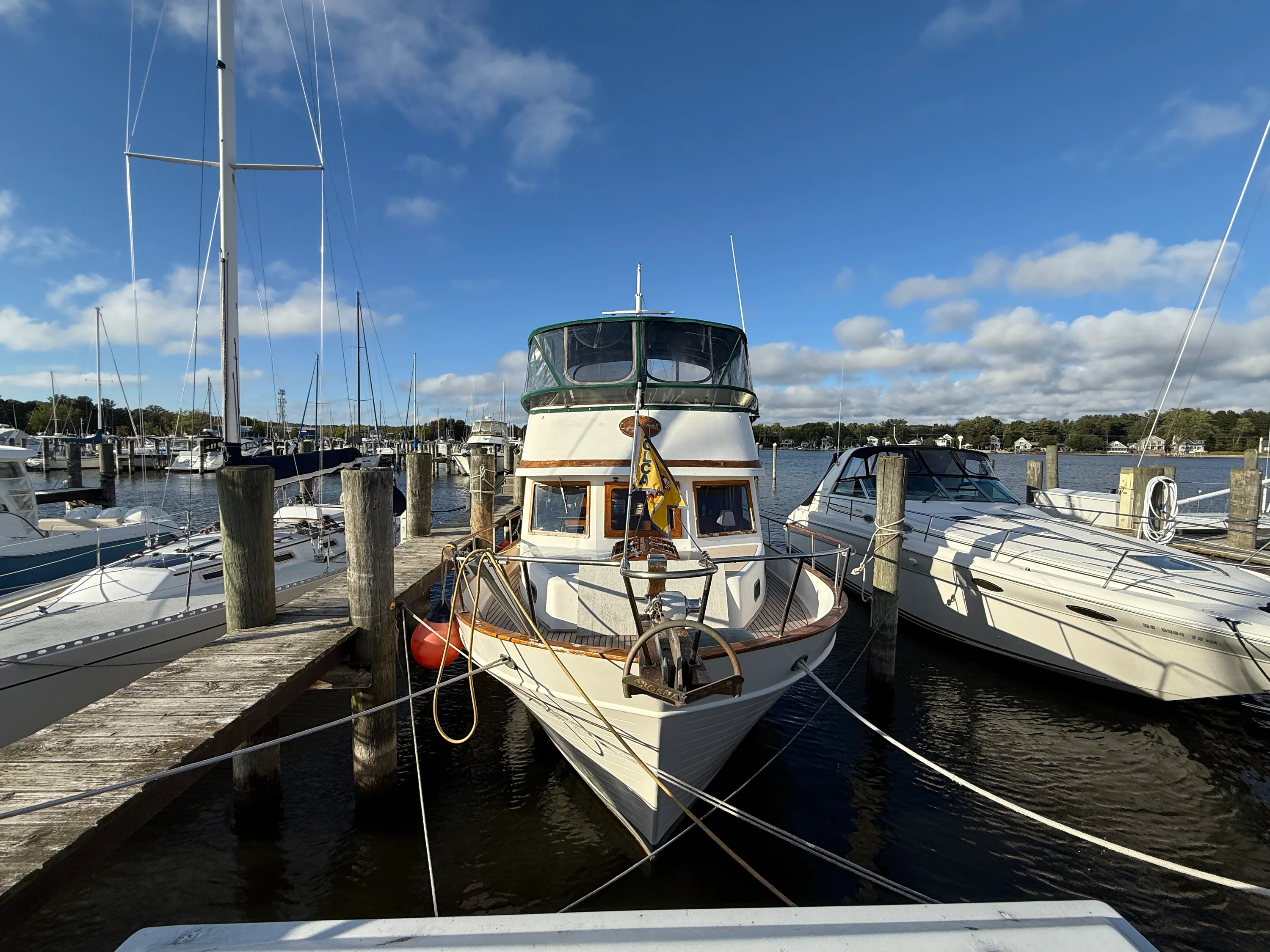 1981 Marine Trader DOUBLE CABIN Image Thumbnail #1
