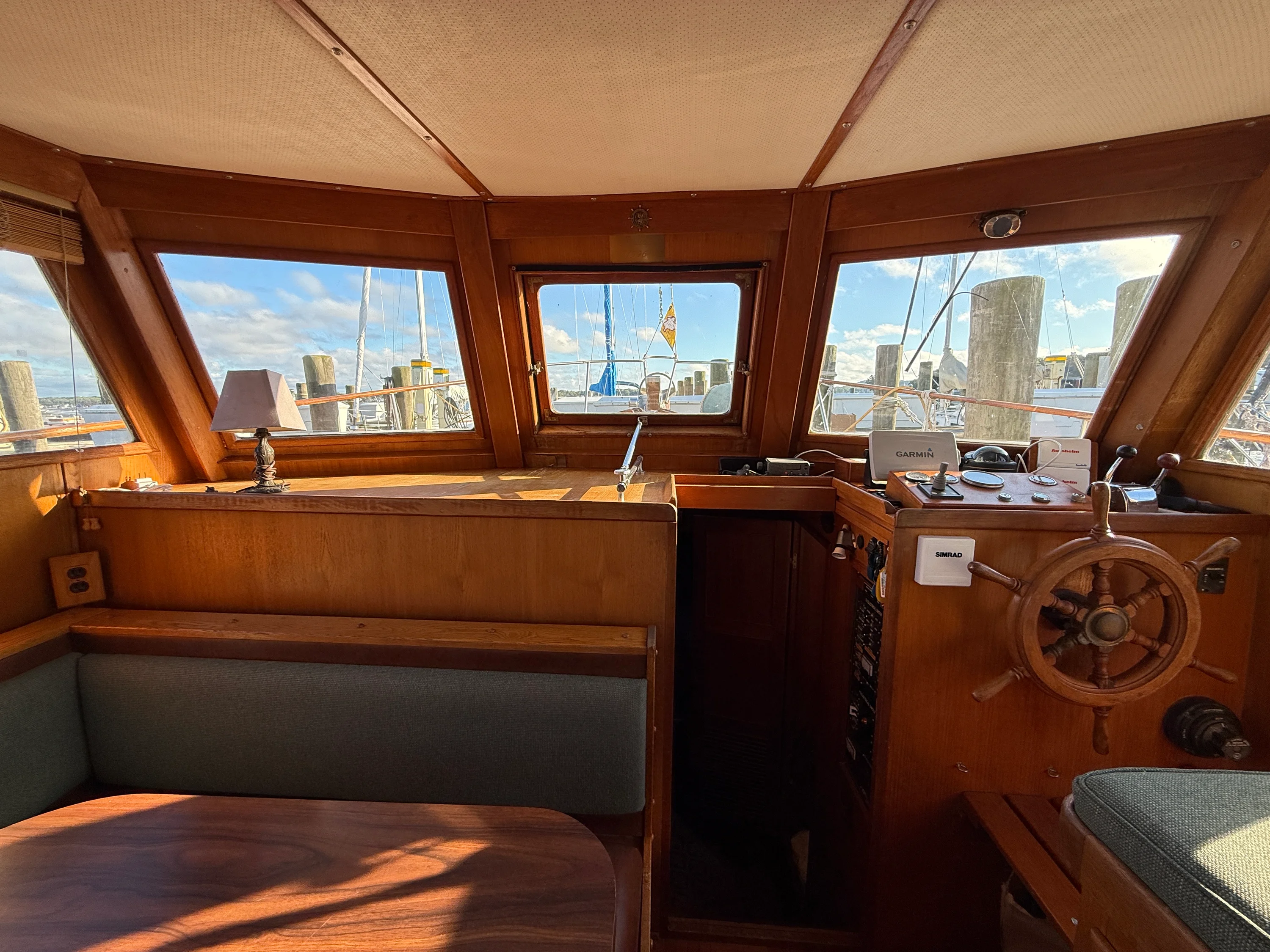 1981 Marine Trader DOUBLE CABIN Image Thumbnail #13