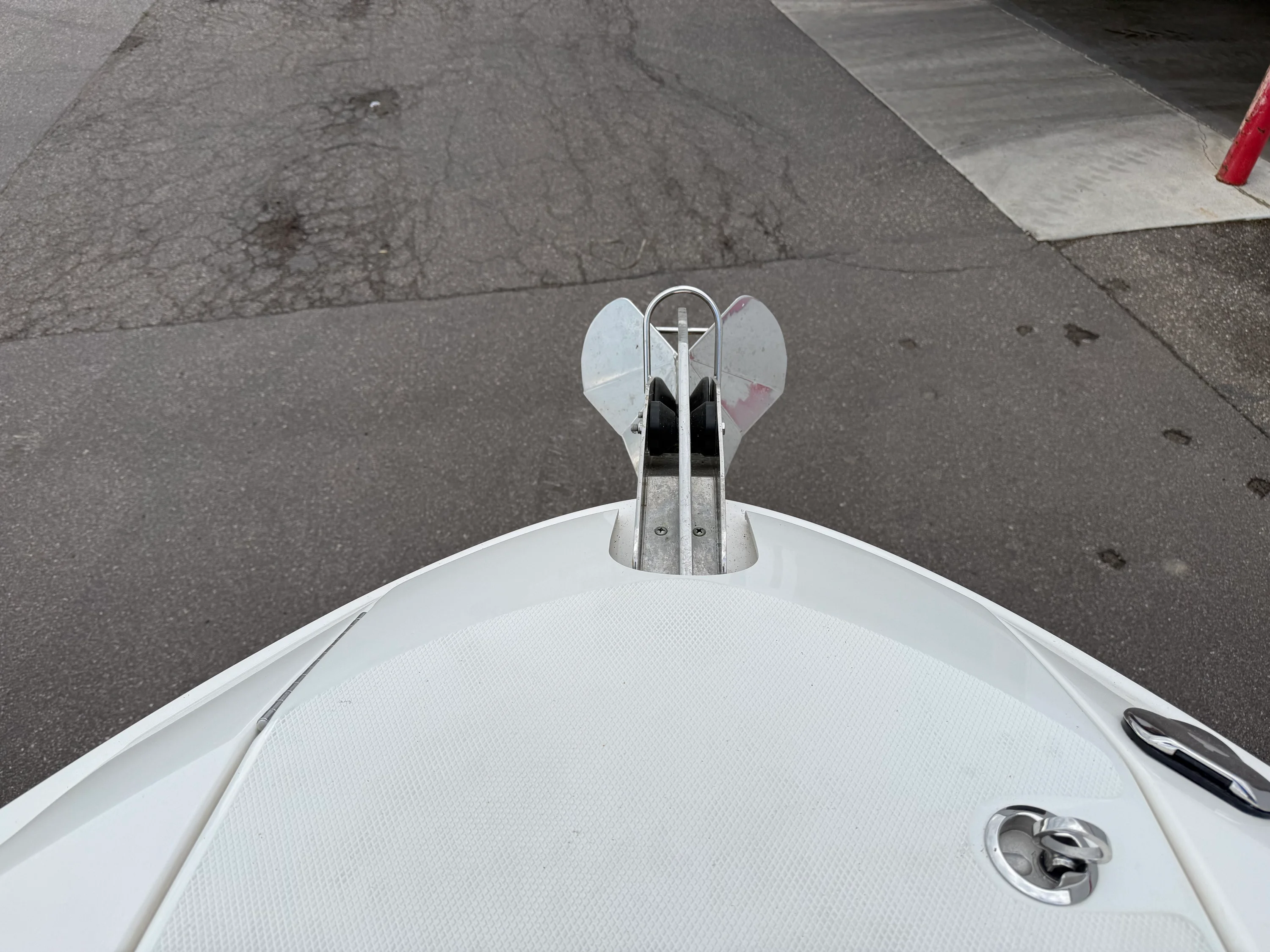 2021 Sea Ray SLX 310 Image Thumbnail #9