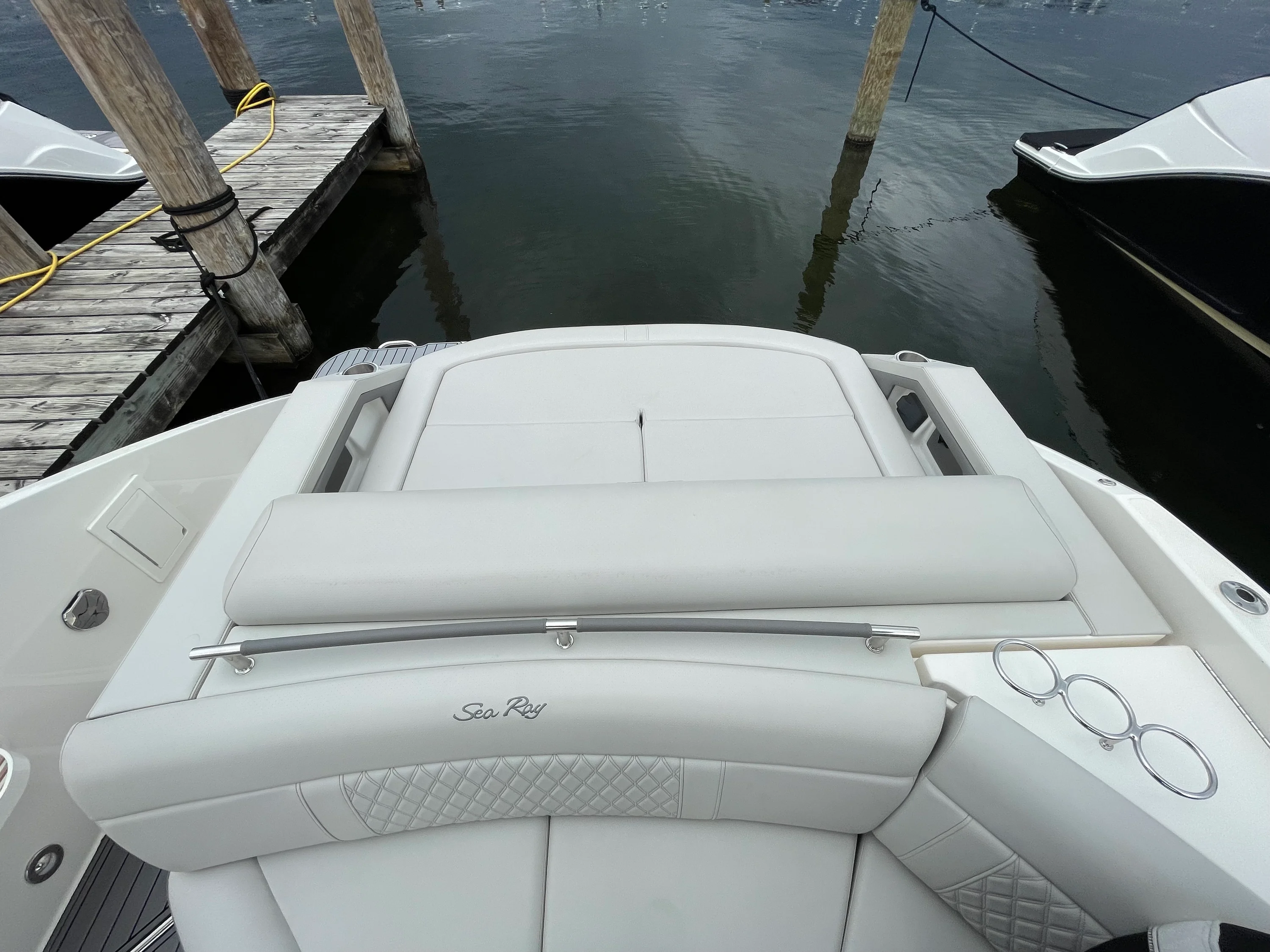 2021 Sea Ray SLX 310 Image Thumbnail #43