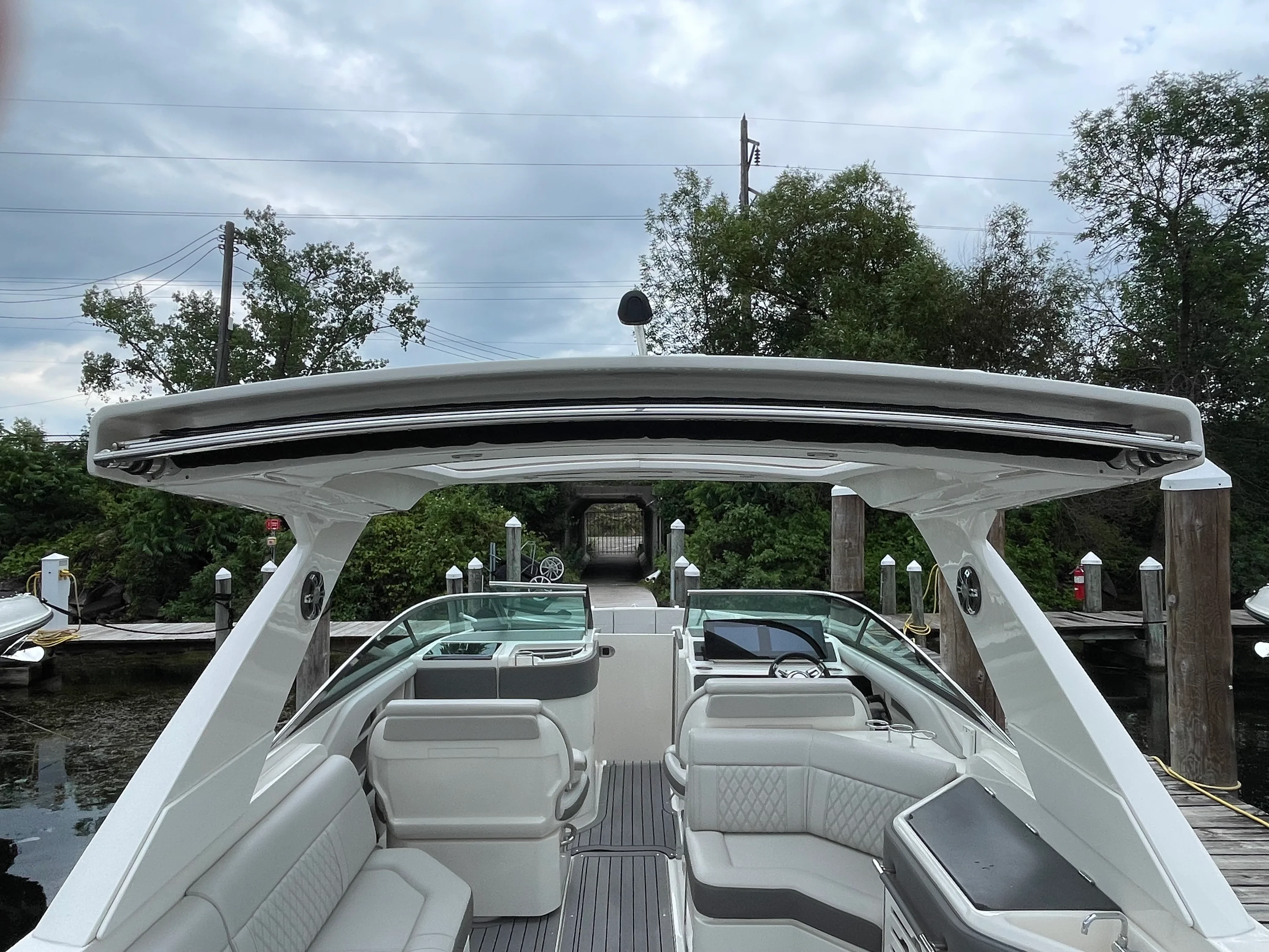 2021 Sea Ray SLX 310 Image Thumbnail #41