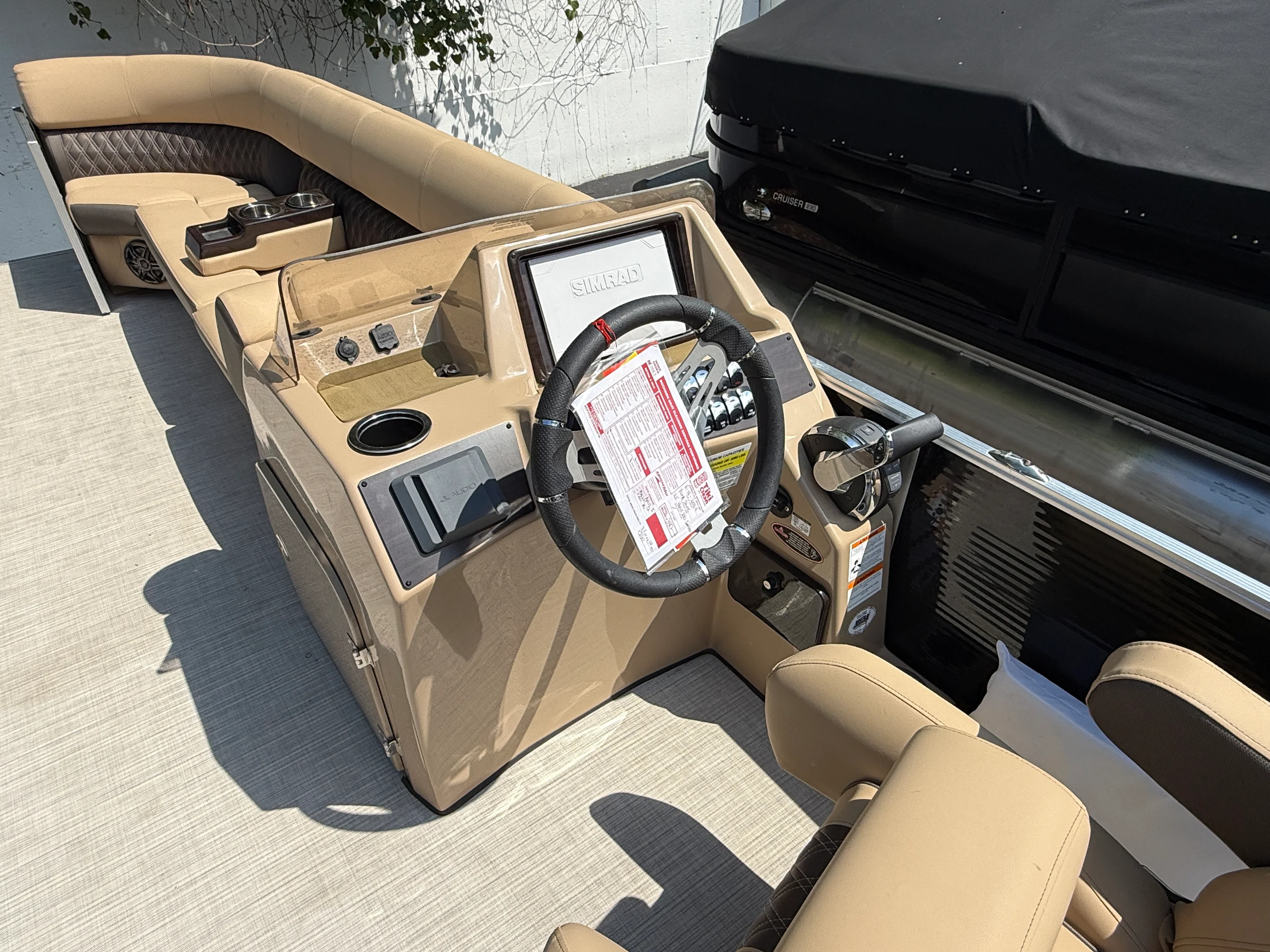 2022 Harris 250 SL Image Thumbnail #18