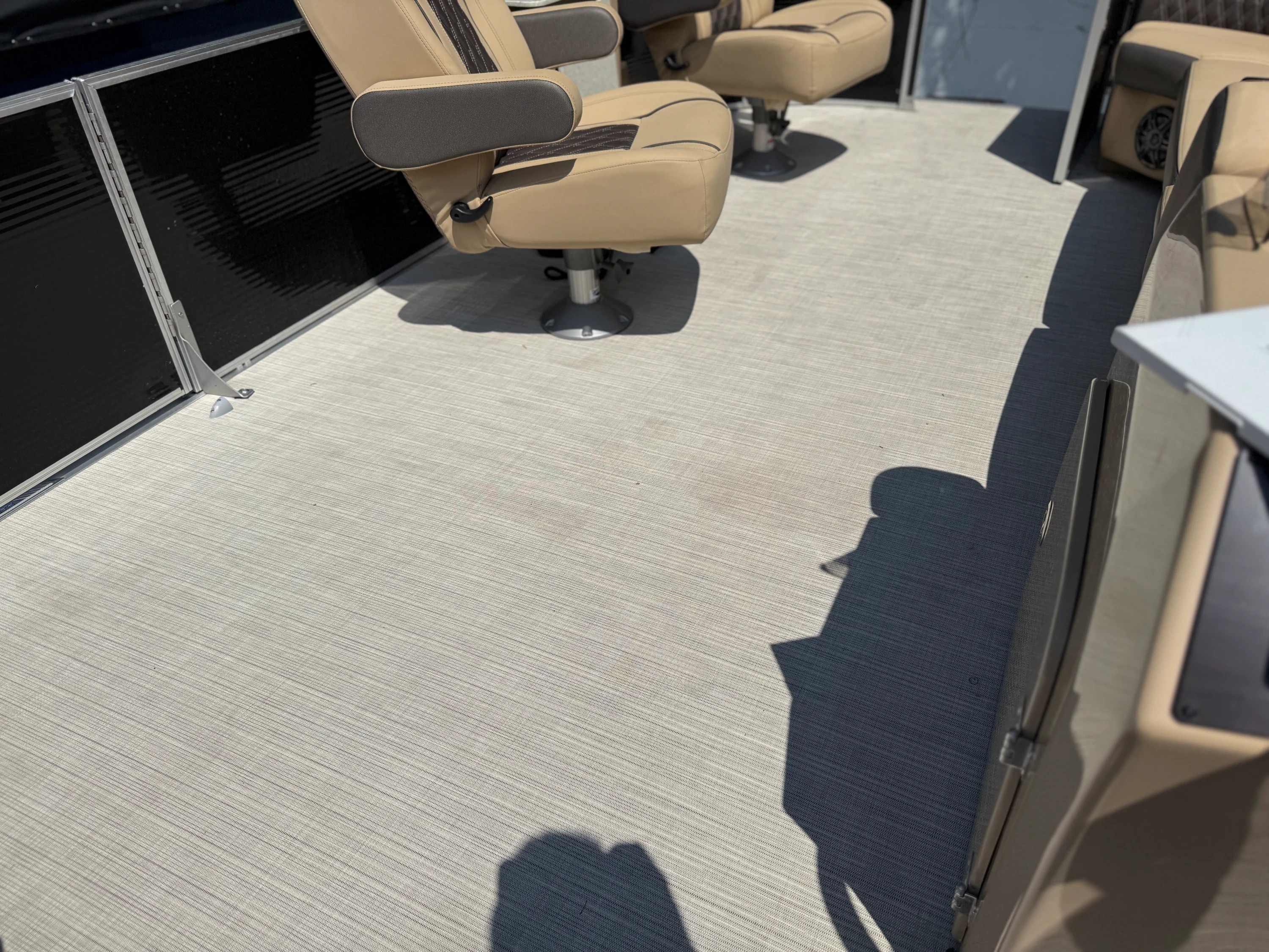 2022 Harris 250 SL Image Thumbnail #32