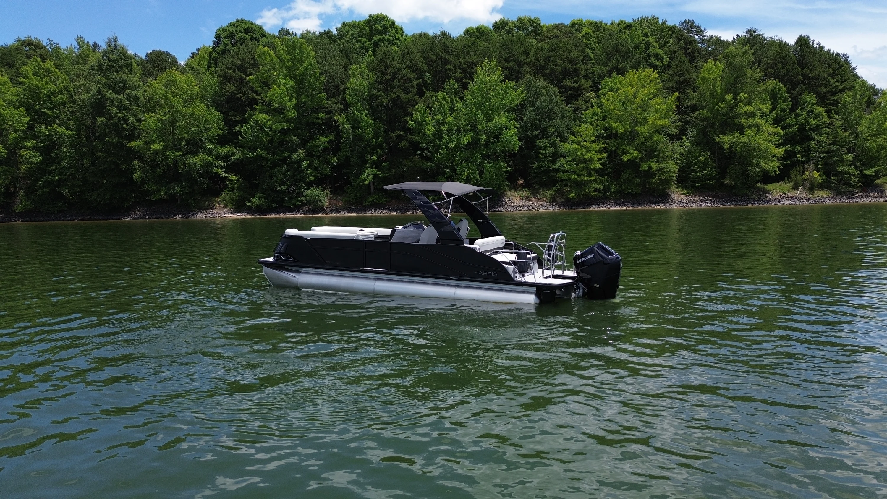 2026 Harris GRAND MARINER 250 Image Thumbnail #2