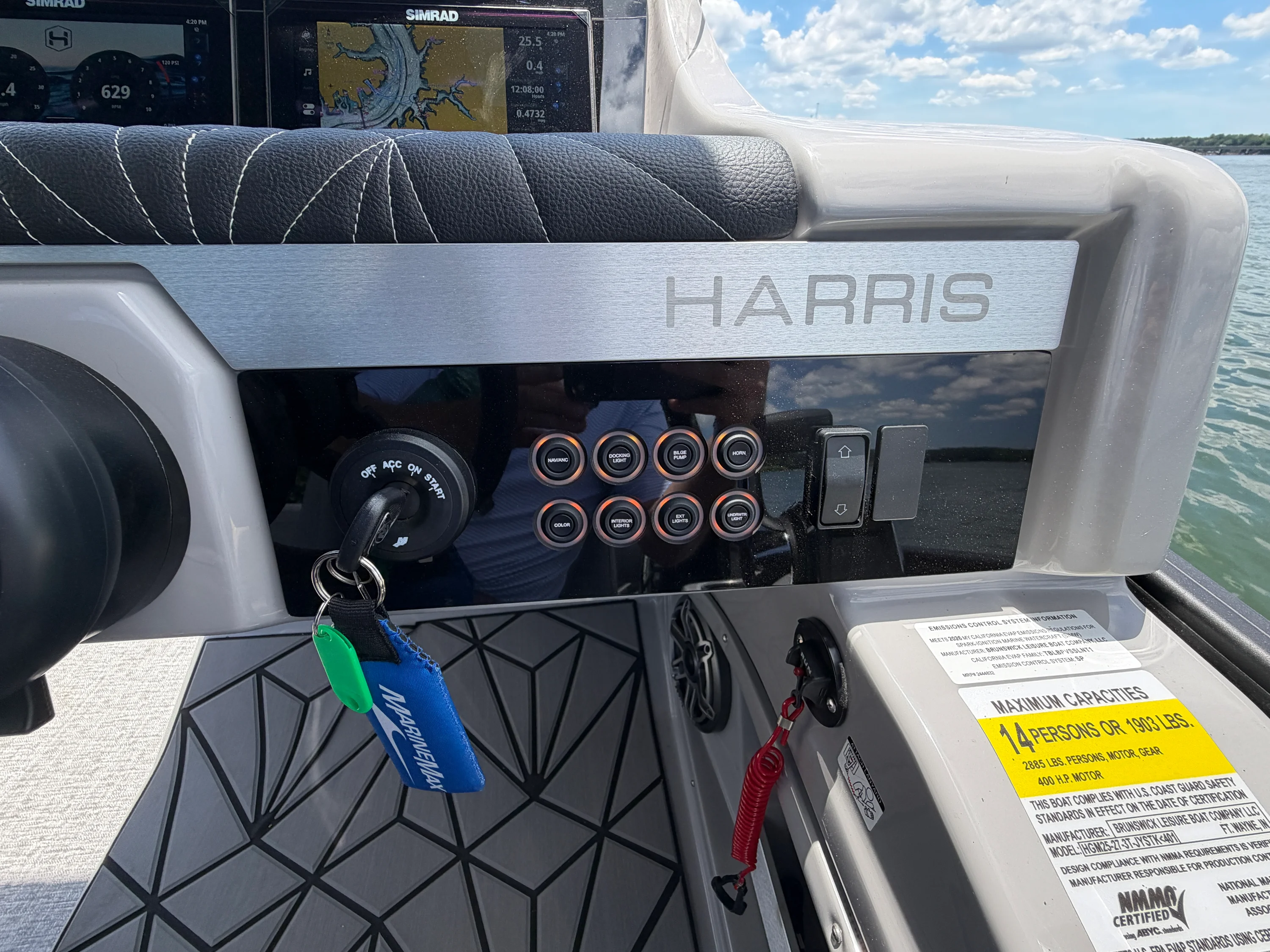 2026 Harris GRAND MARINER 250 Image Thumbnail #28