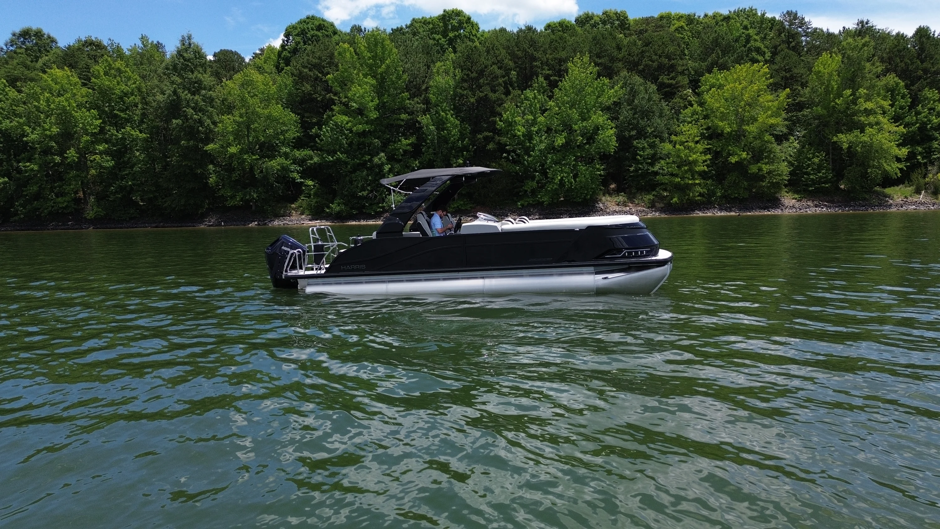2026 Harris GRAND MARINER 250 Image Thumbnail #9