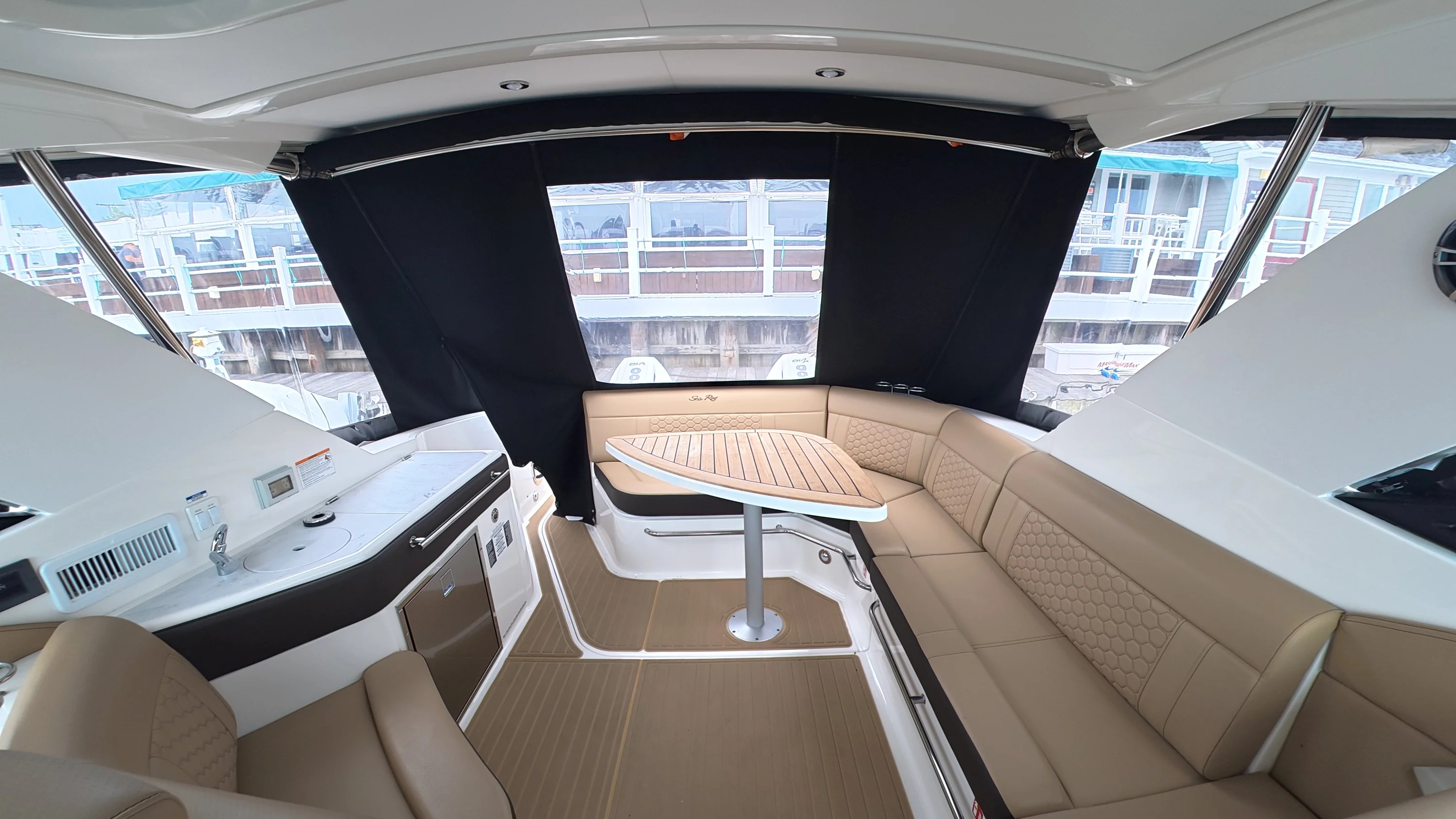 2025 Sea Ray Sundancer 320 Outboard Image Thumbnail #6
