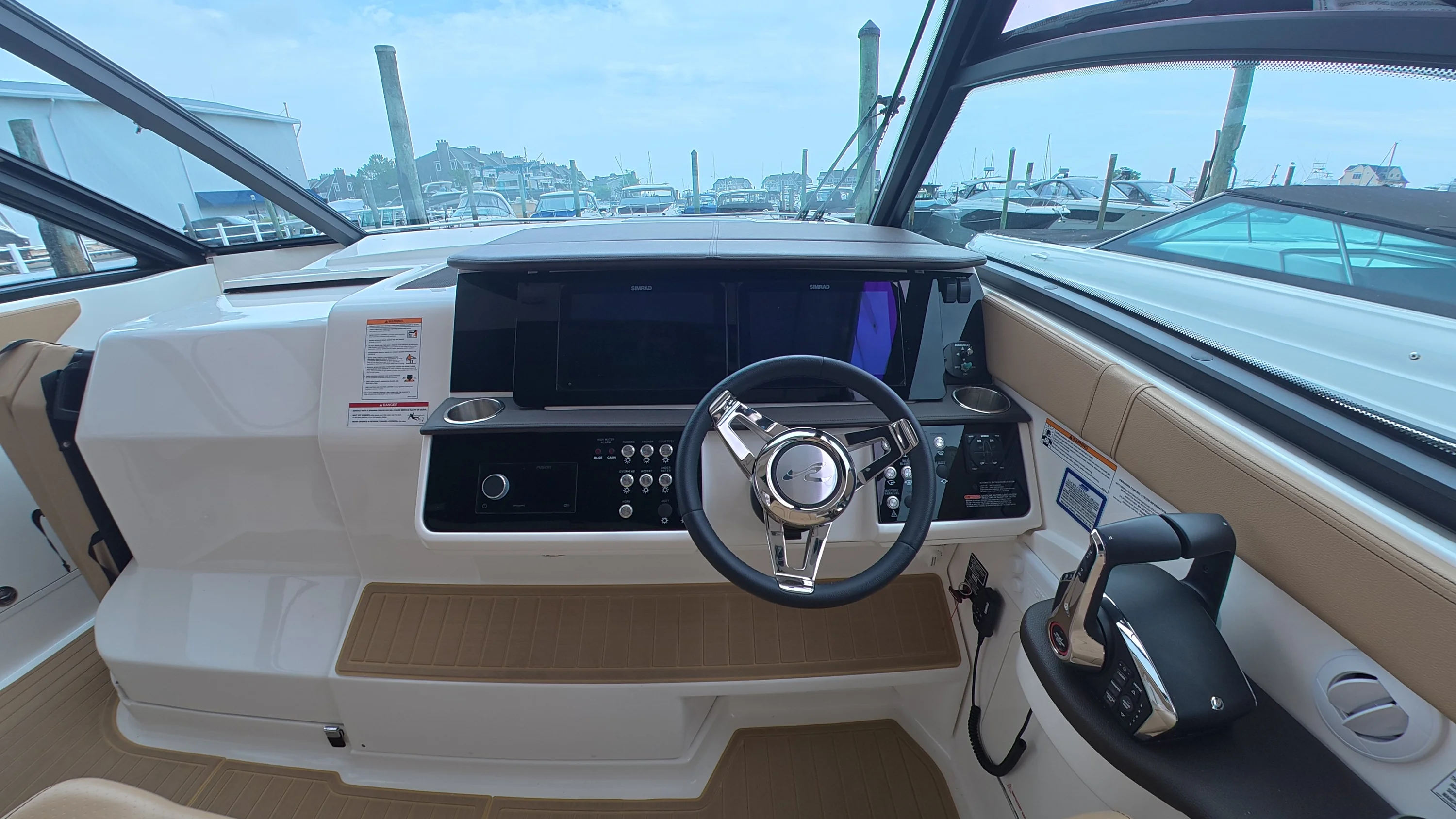 2025 Sea Ray Sundancer 320 Outboard Image Thumbnail #20