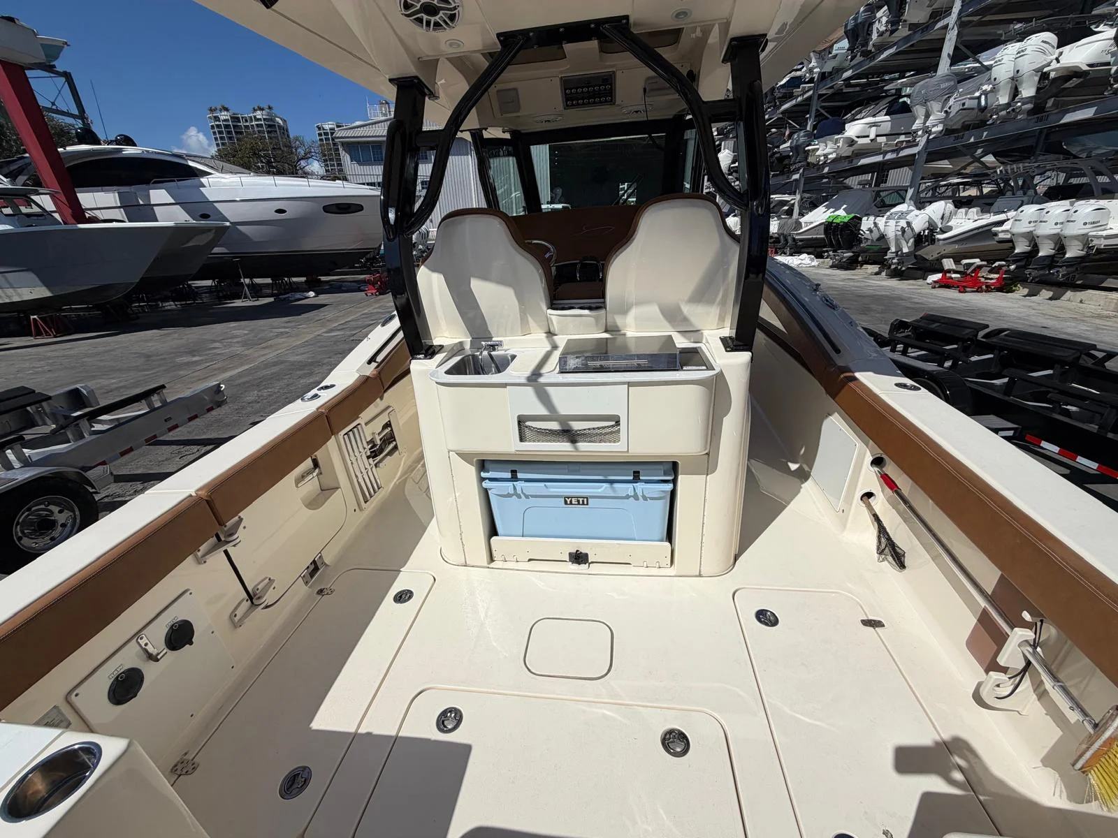 2021 Scout 330 LXF Image Thumbnail #22