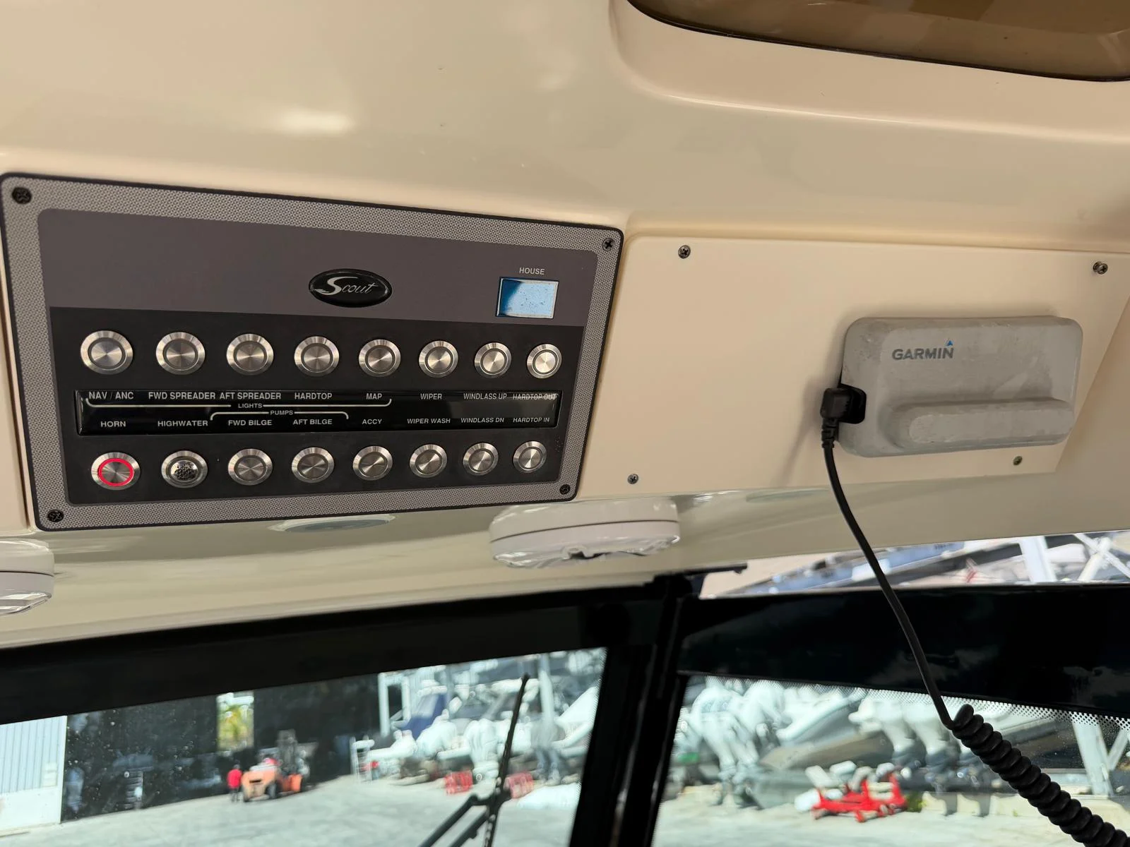 2021 Scout 330 LXF Image Thumbnail #17