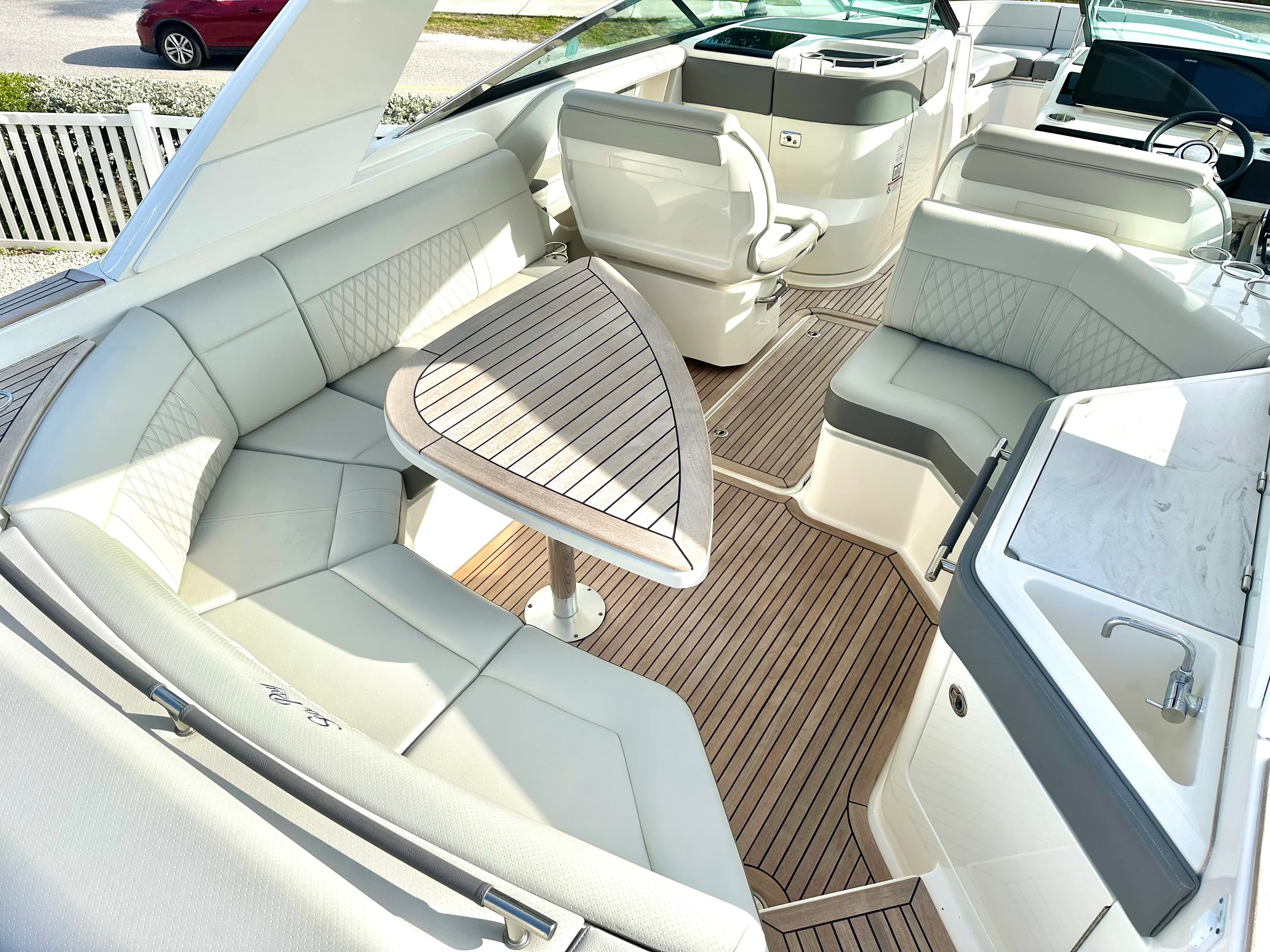 2022 Sea Ray 310 SLX OB Image Thumbnail #38