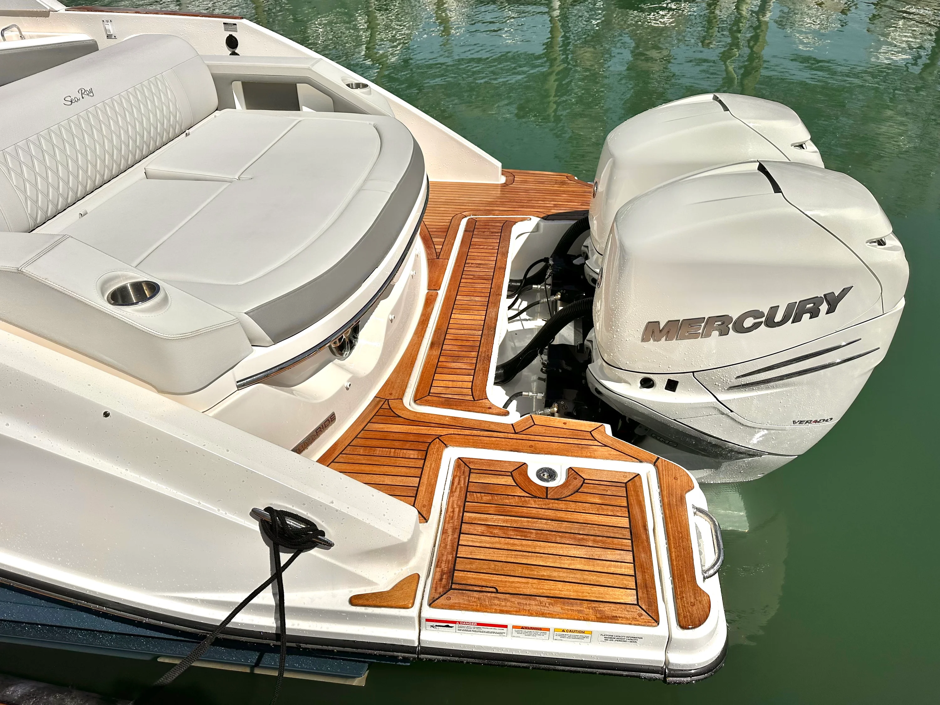 2022 Sea Ray 310 SLX OB Image Thumbnail #11