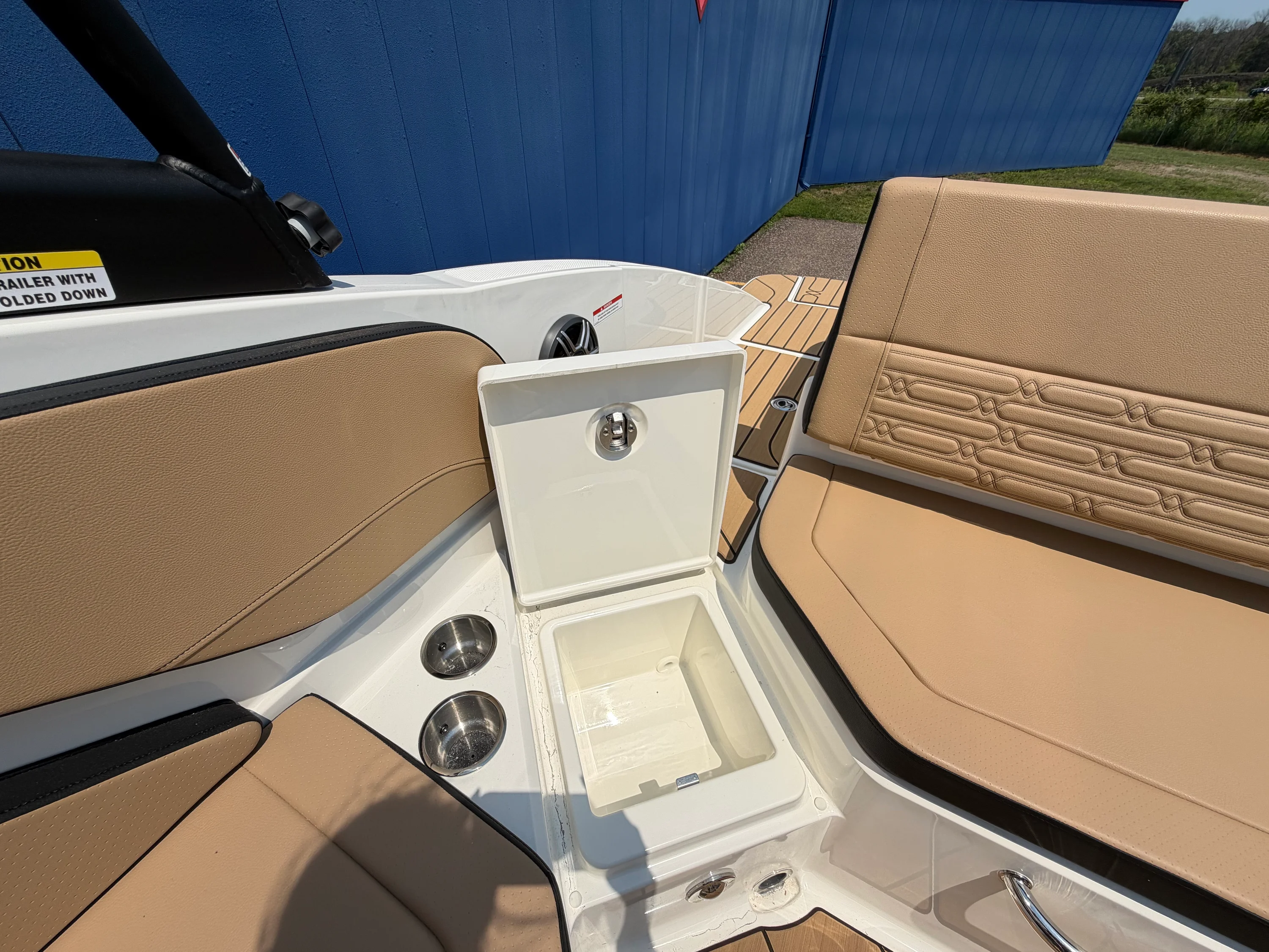 2026 Sea Ray SPX 210 Image Thumbnail #18