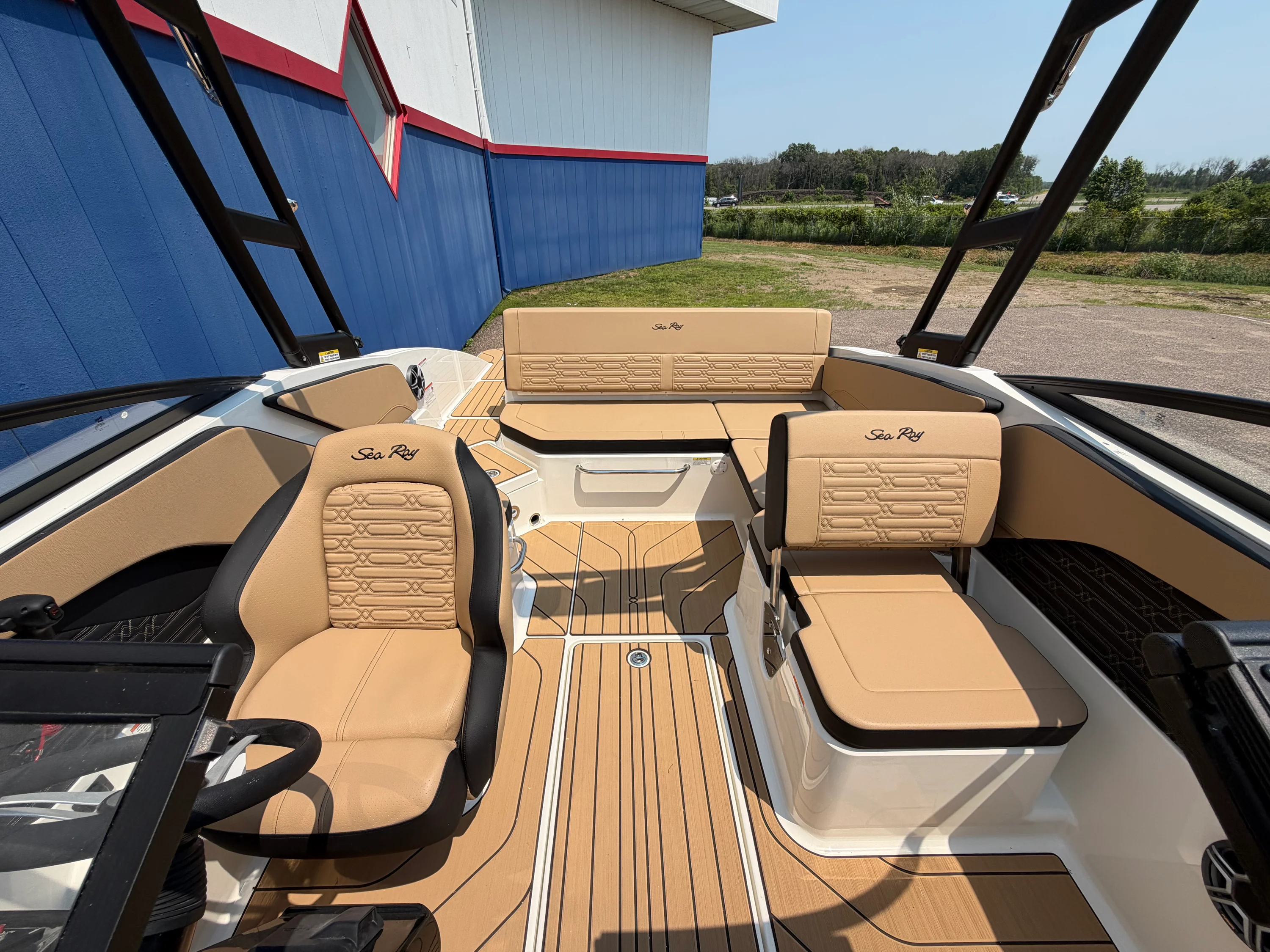 2026 Sea Ray SPX 210 Image Thumbnail #35