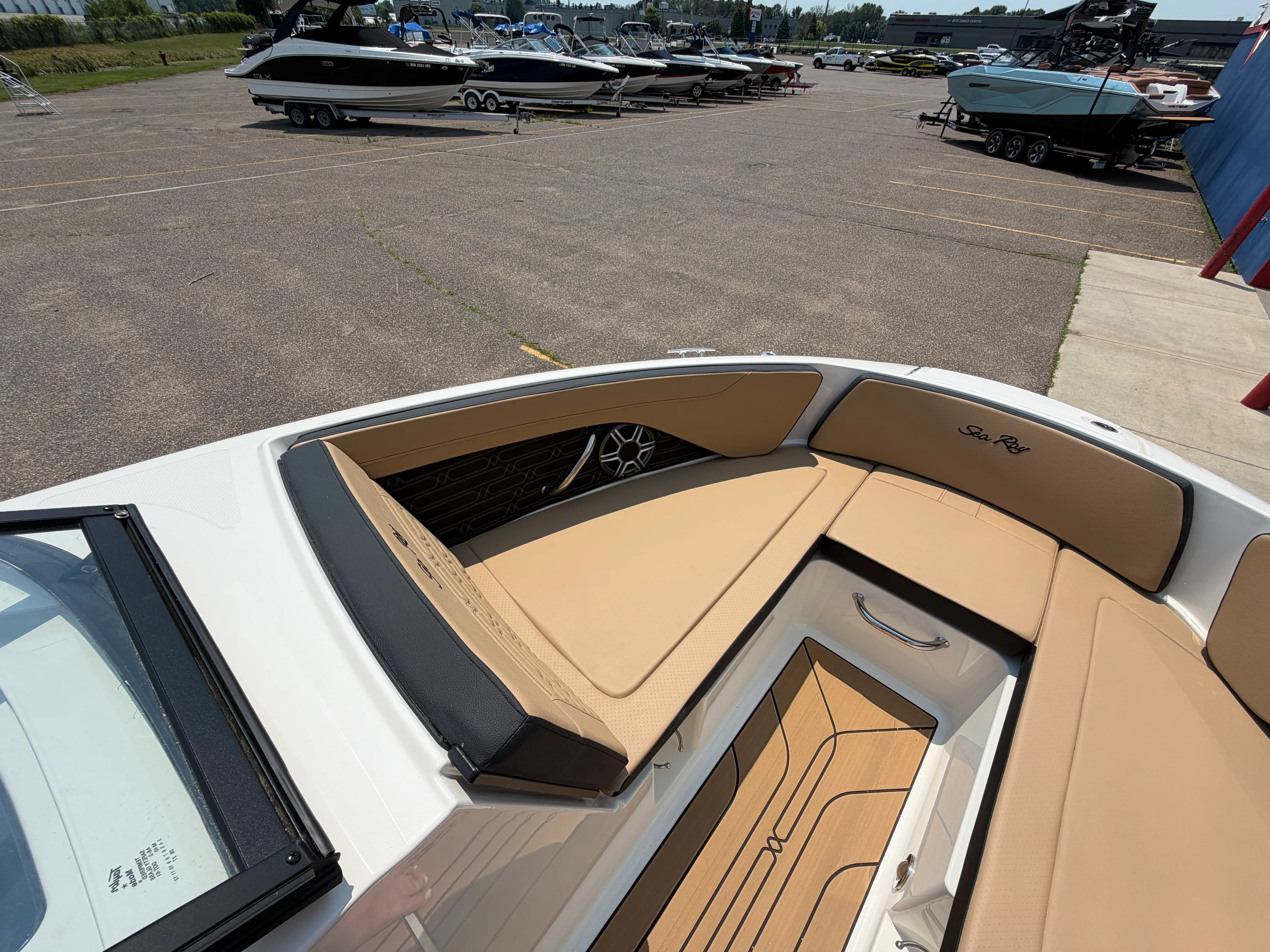 2026 Sea Ray SPX 210 Image Thumbnail #31