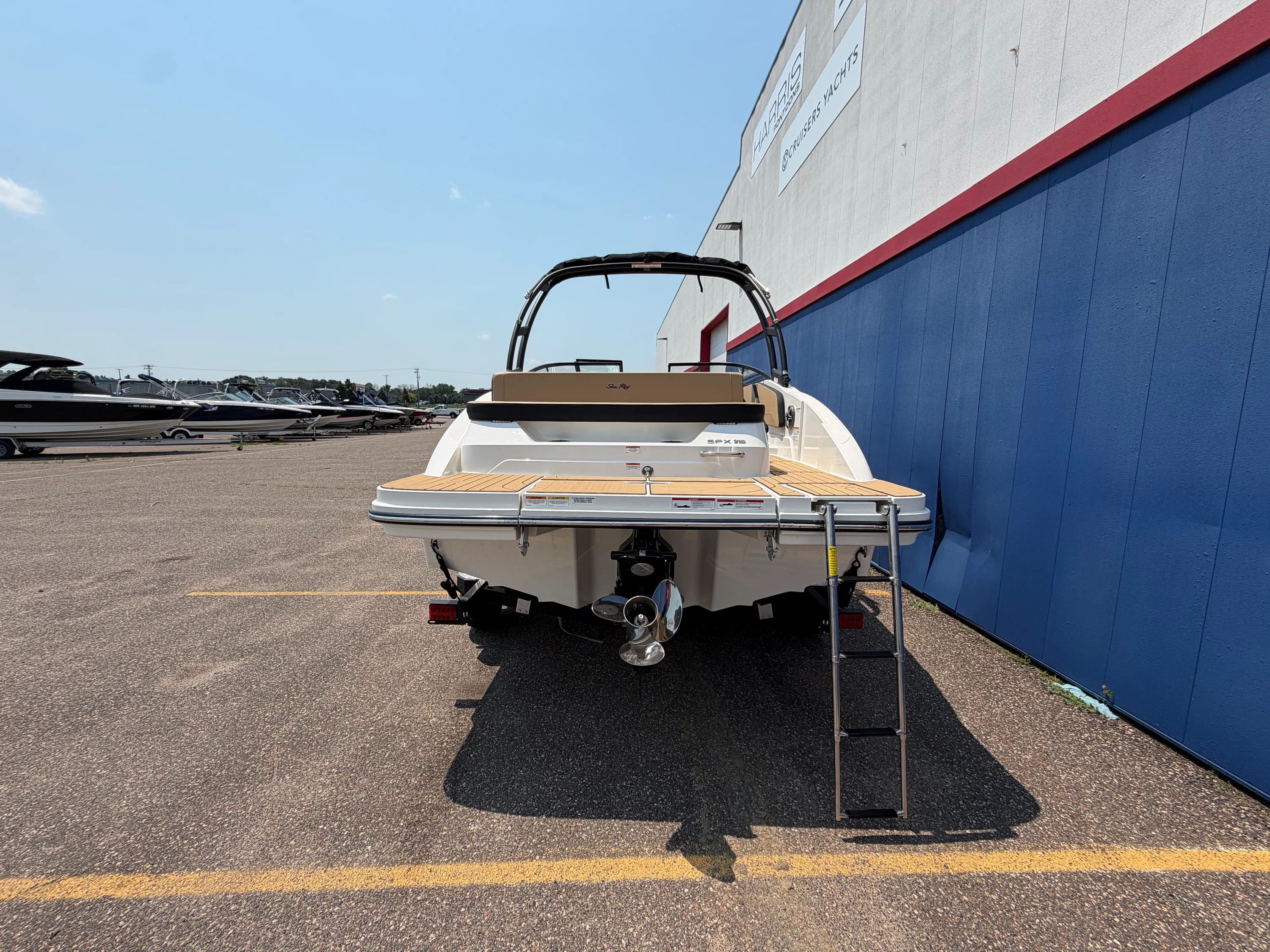 2026 Sea Ray SPX 210 Image Thumbnail #5