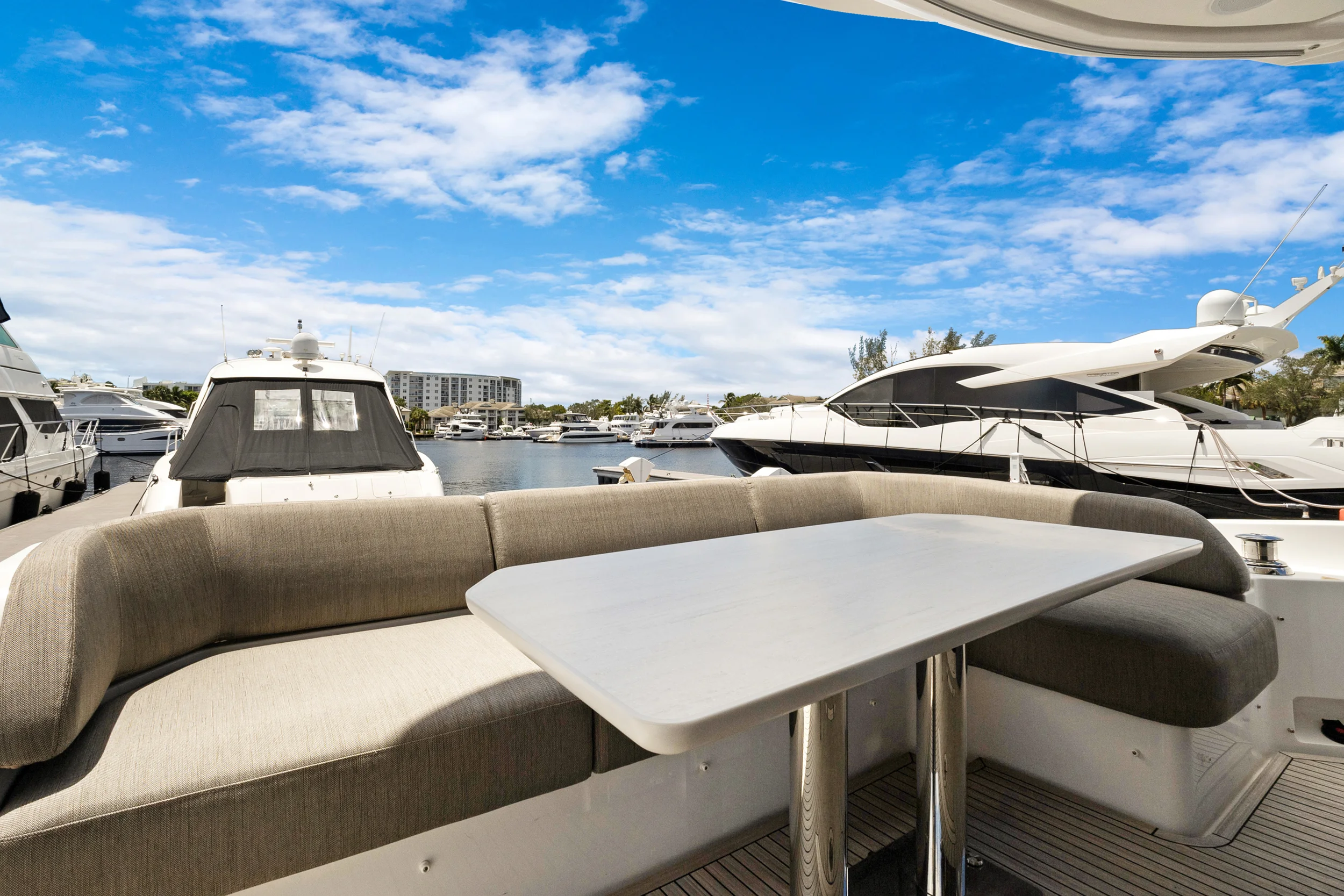 2025 Azimut FLY 53 Image Thumbnail #10