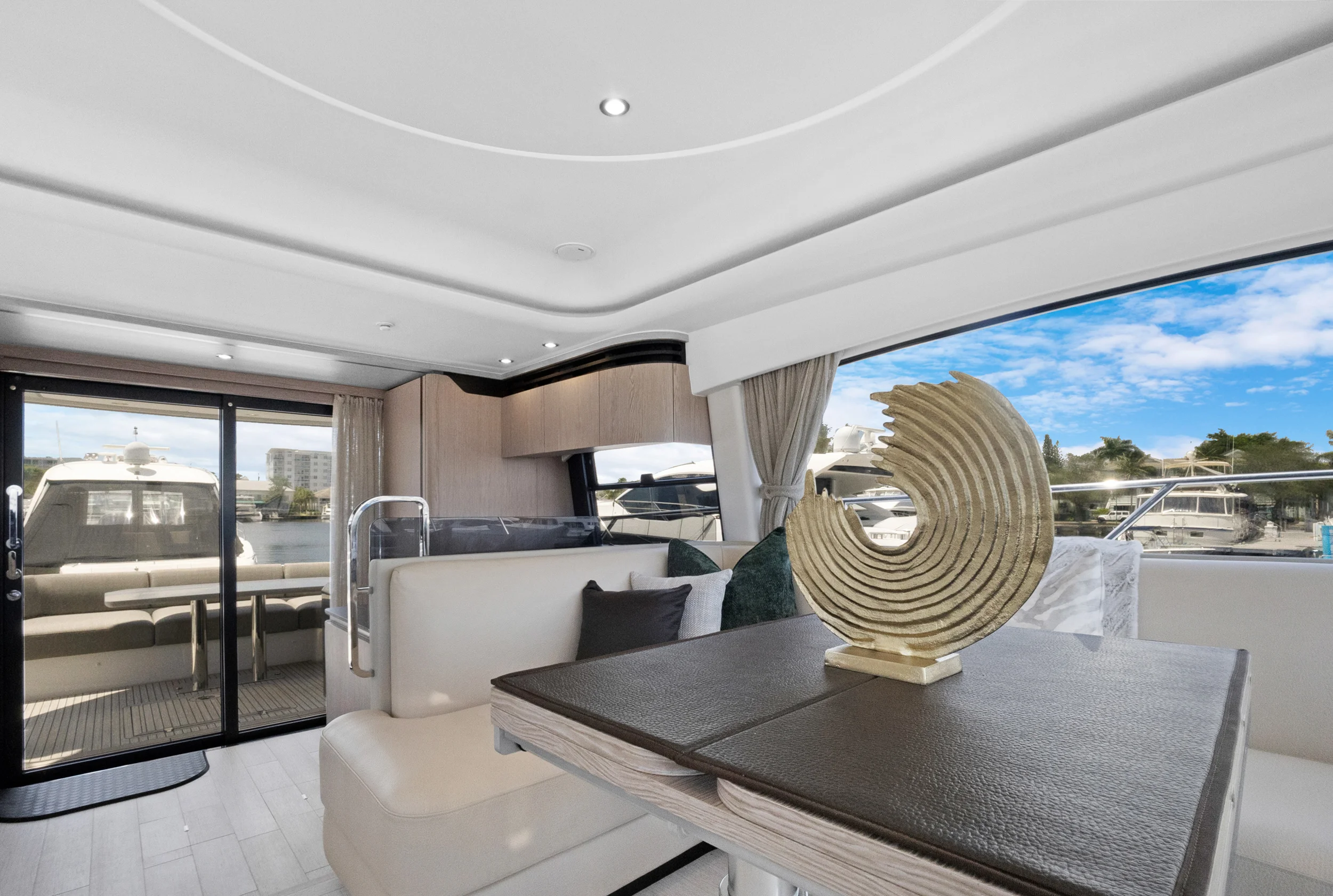 2025 Azimut FLY 53 Image Thumbnail #19