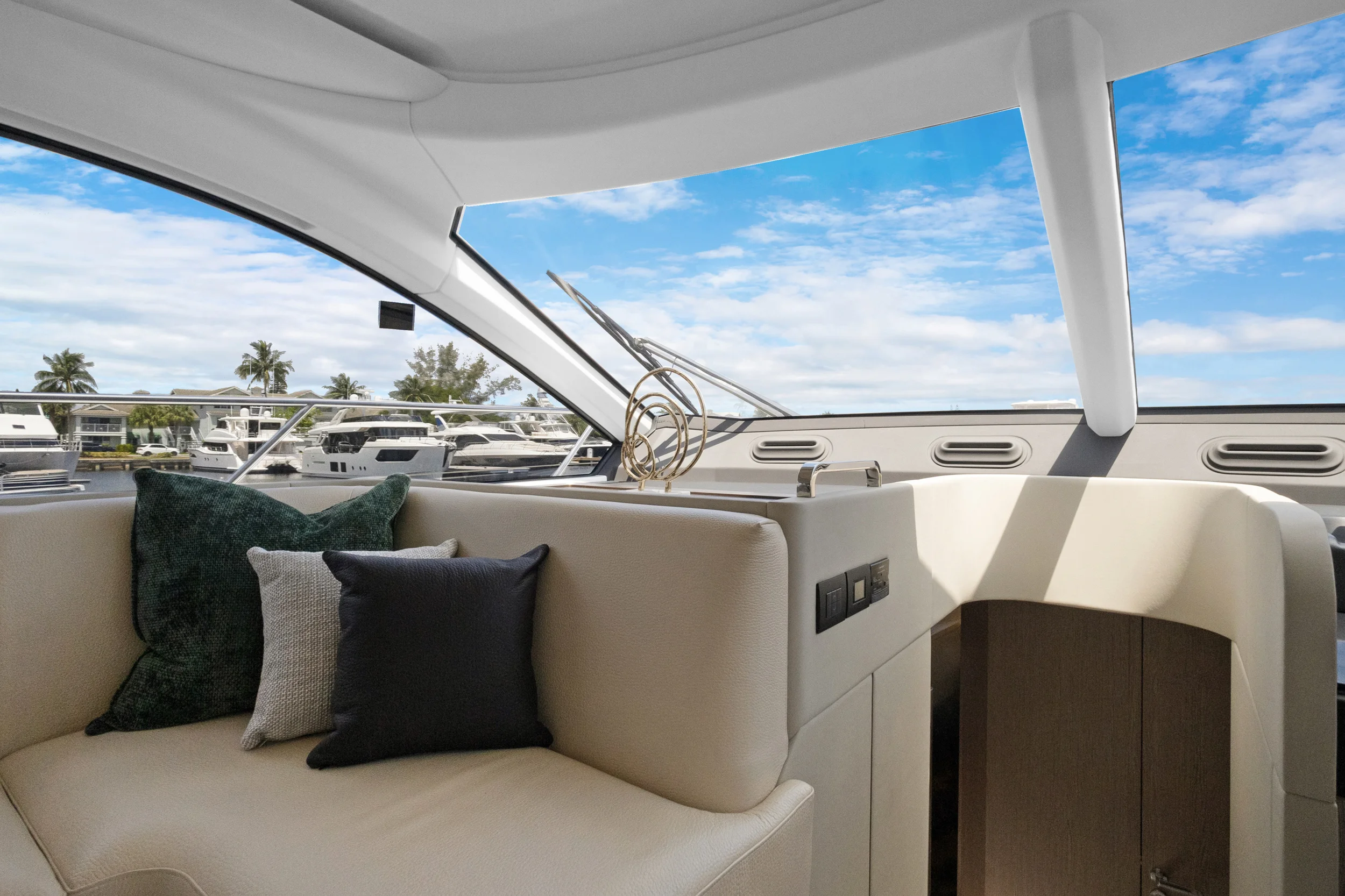 2025 Azimut FLY 53 Image Thumbnail #24