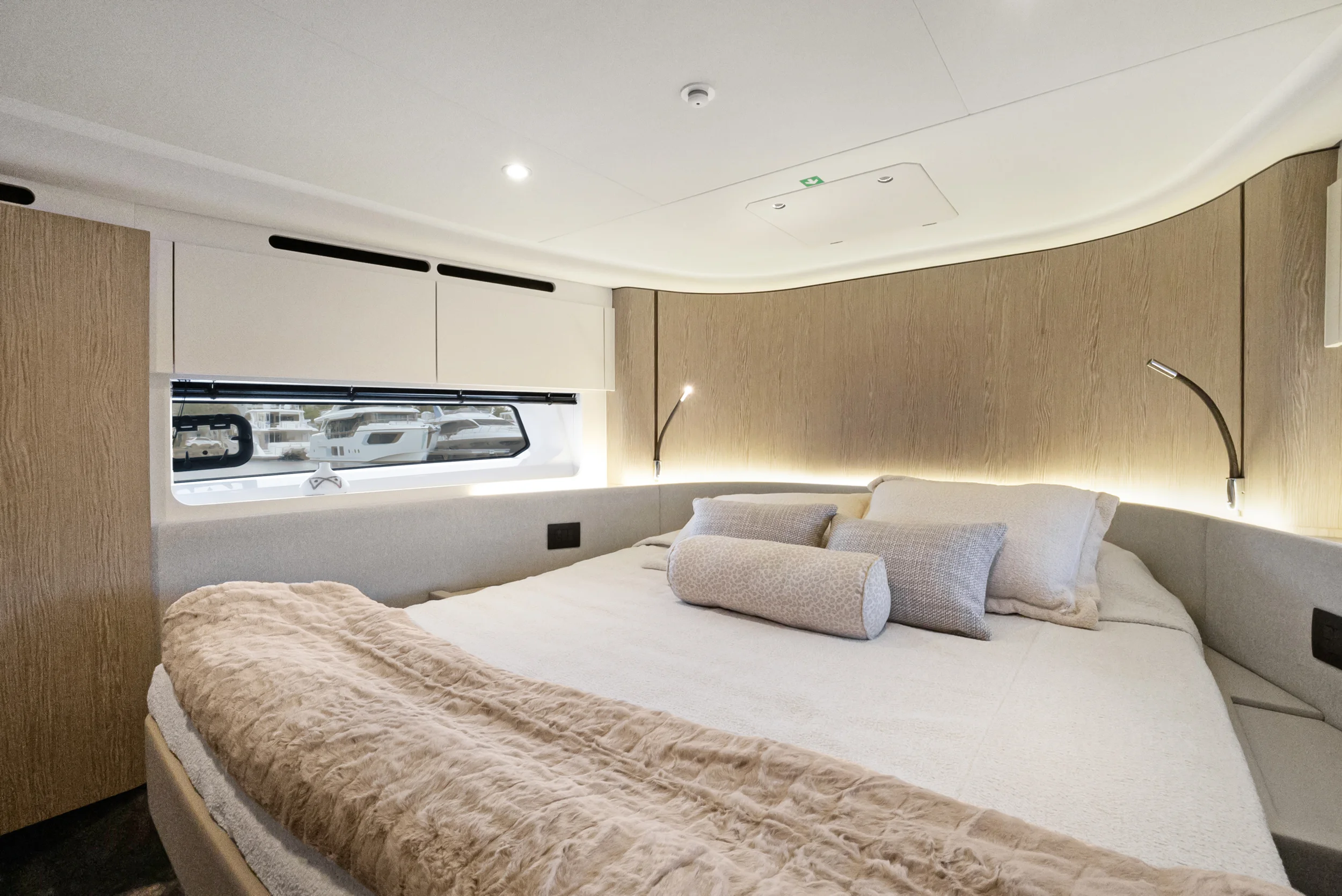 2025 Azimut FLY 53 Image Thumbnail #38