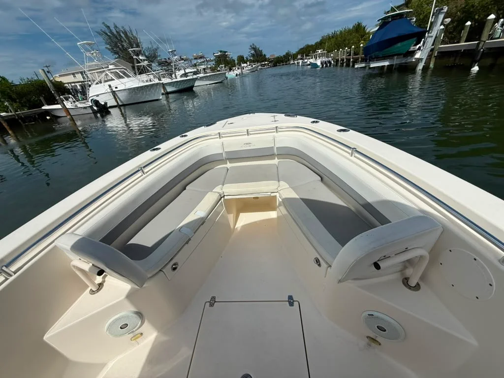 2018 Cobia 261 CENTER CONSOLE Image Thumbnail #11