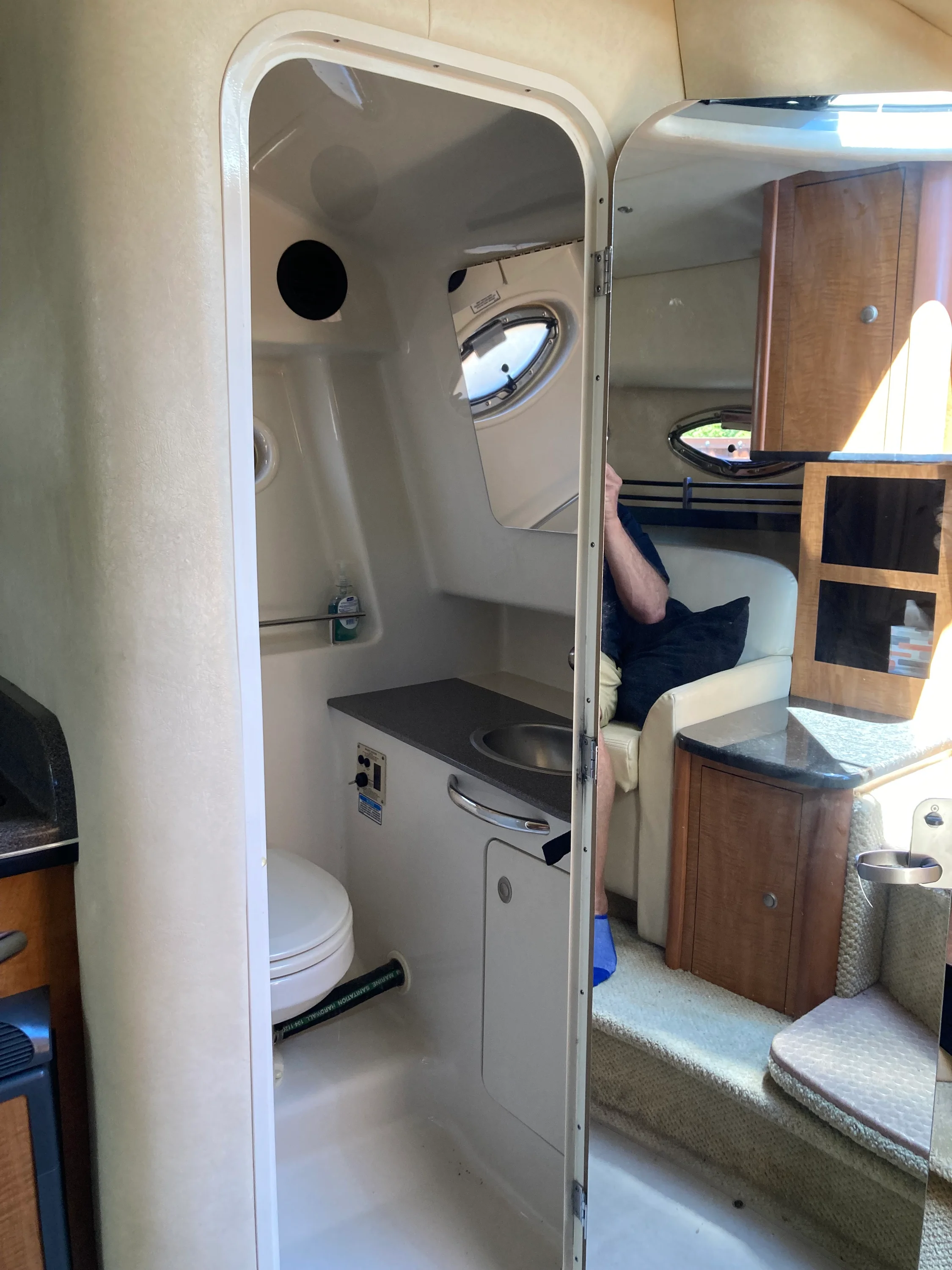 2006 Sea Ray 290 SUNDANCER Image Thumbnail #21