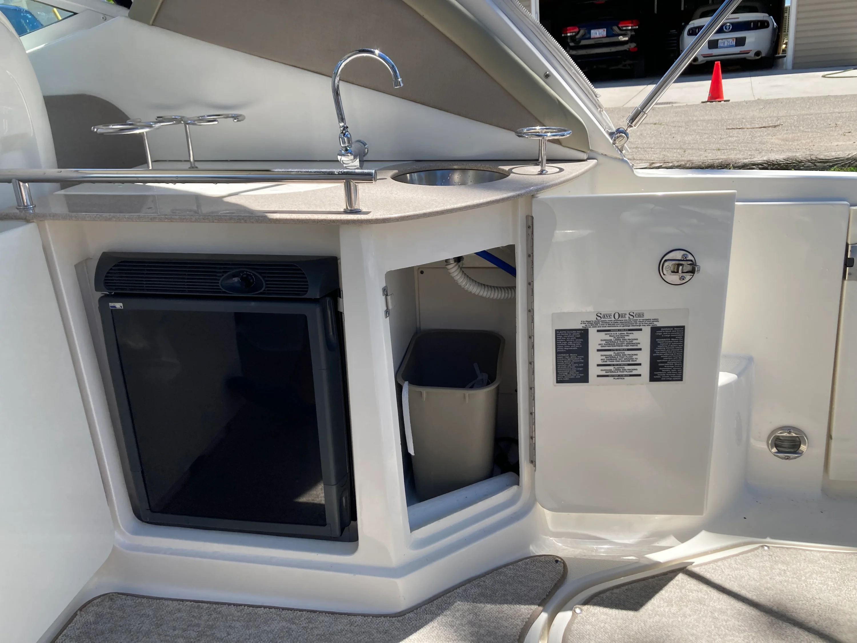 2006 Sea Ray 290 SUNDANCER Image Thumbnail #10
