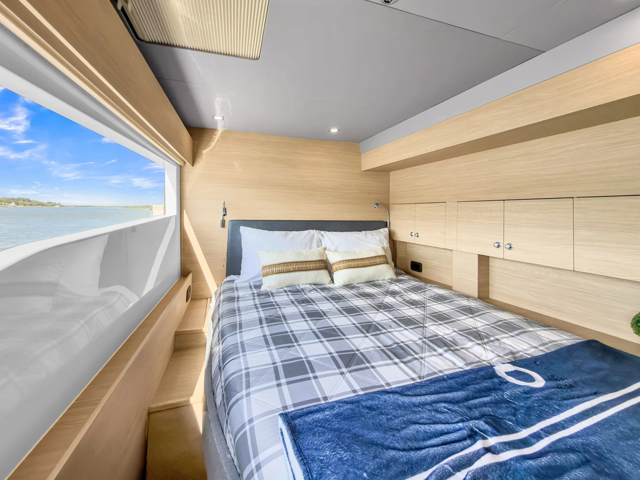 2025 Aquila 54 Yacht Image Thumbnail #39