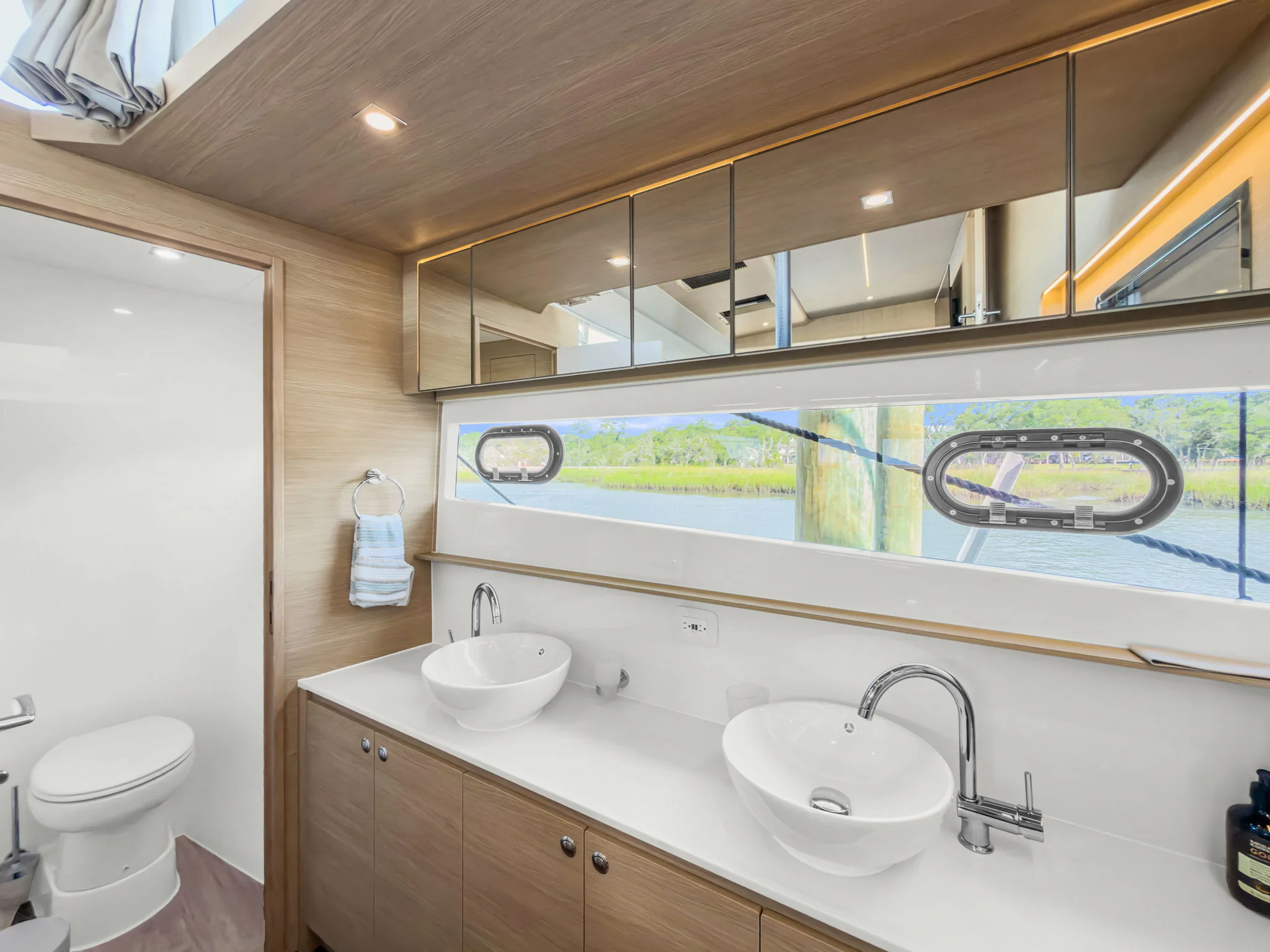 2025 Aquila 54 Yacht Image Thumbnail #32