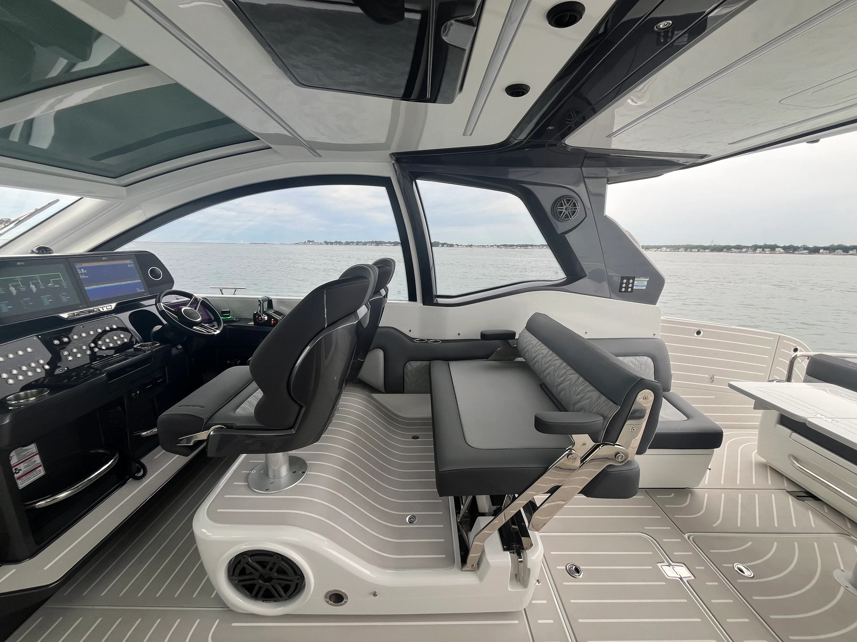 2025 Galeon 375 GTO Image Thumbnail #15