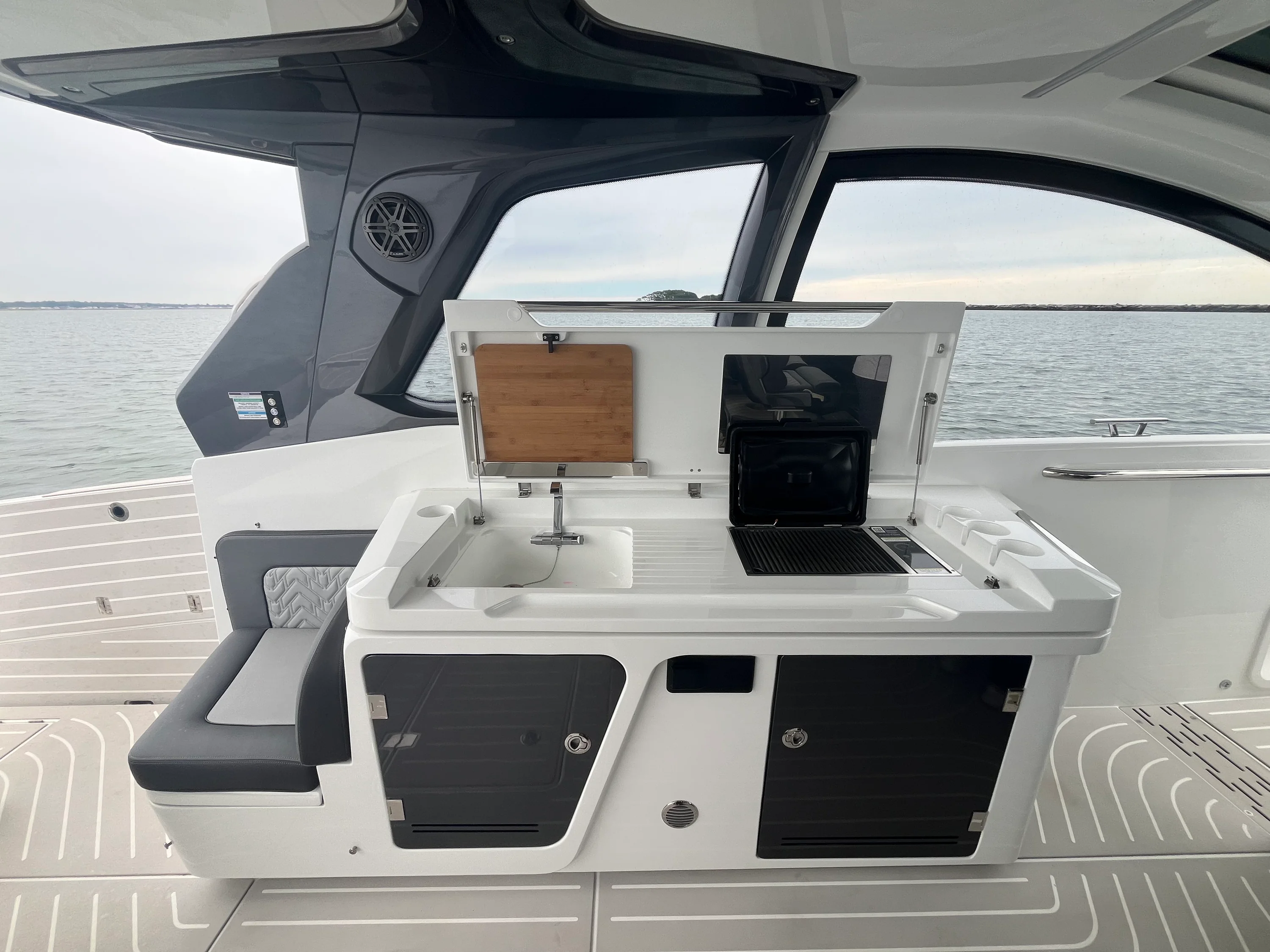 2025 Galeon 375 GTO Image Thumbnail #13