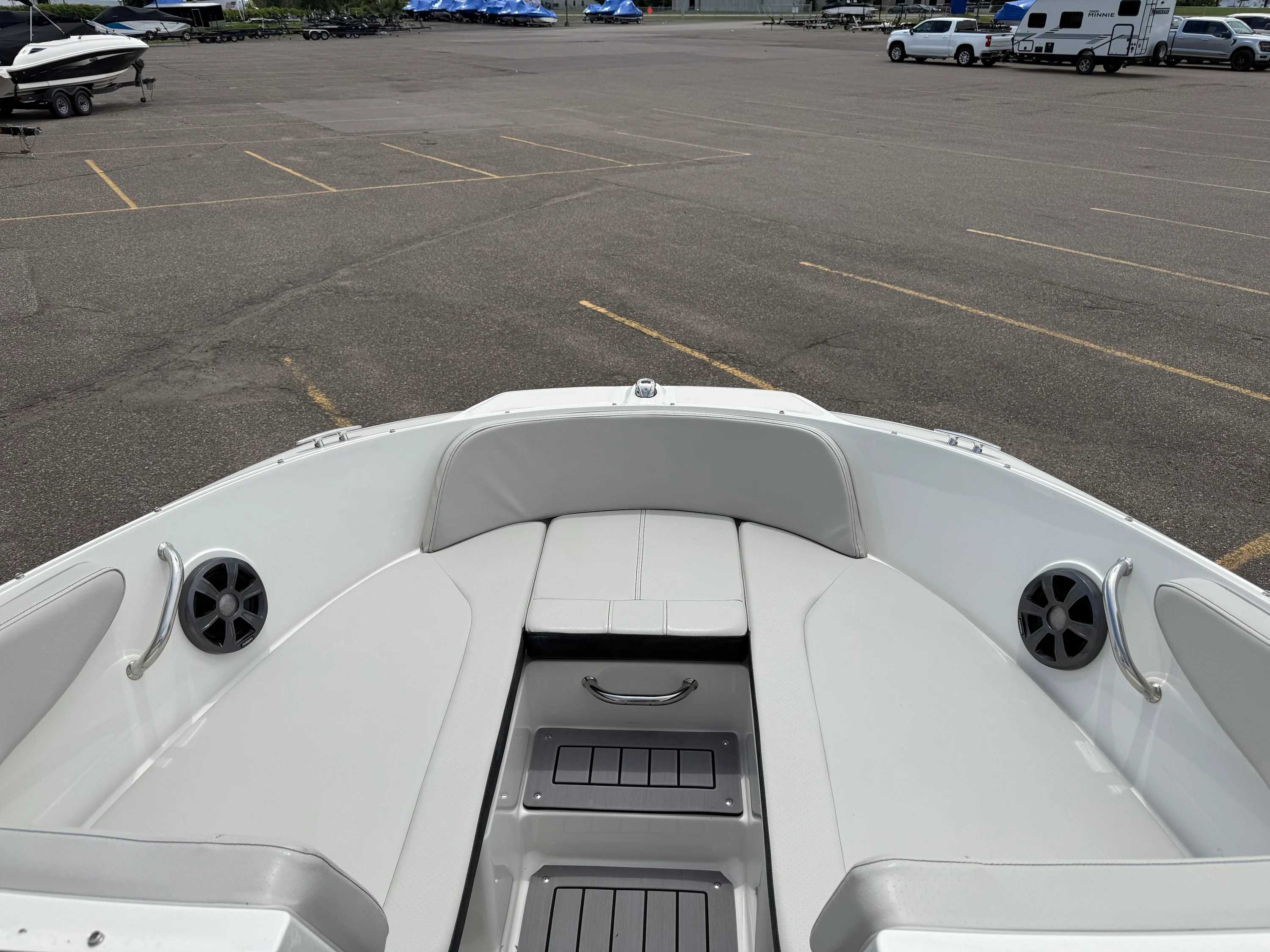 2021 Sea Ray SPX 190 Image Thumbnail #7